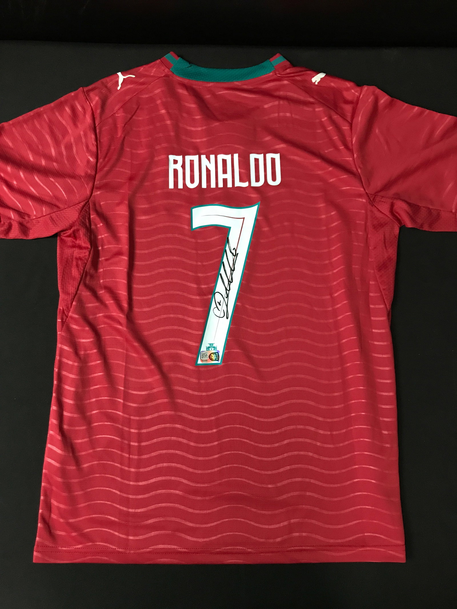 CHRISTIANO RONALDO SIGNED CUSTOM JERSEY - ELITE SPORTS COA: Prices are in Canadian dollars