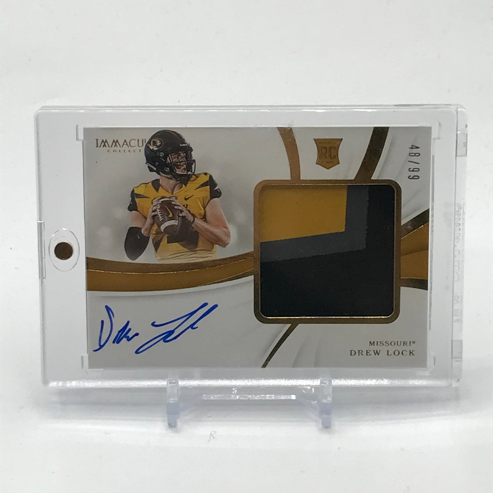 2019 PANINI IMMACULATE COLLECTION COLLEGIATE DREW LOCK SIGNED PATCH ROOKIE TRADING CARD 48/99: Prices are in Canadian dollars