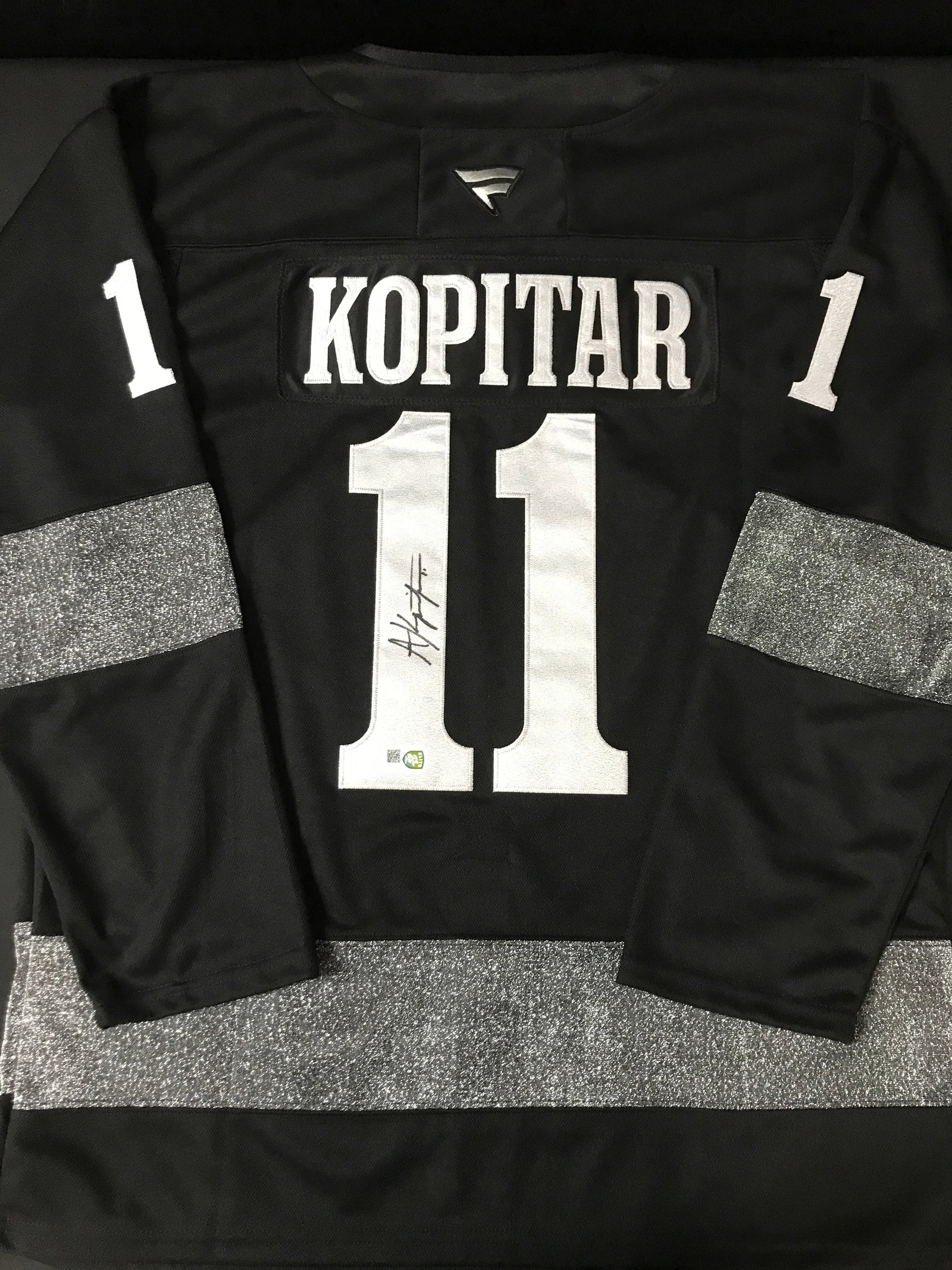 ANZE KOPITAR SIGNED LOS ANGELES KINGS CUSTOM JERSEY - ELITE SPORTS COA: Prices are in Canadian dollars