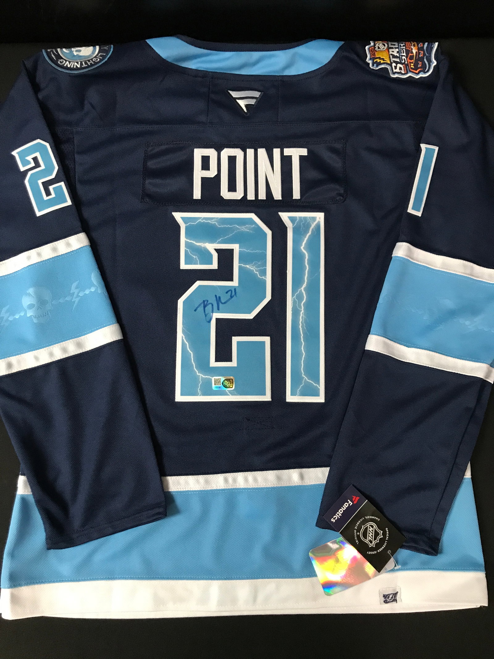 BRAYDEN POINT SIGNED TAMPA BAY LIGHTENING CUSTOM JERSEY - ELITE SPORTS COA: Prices are in Canadian dollars