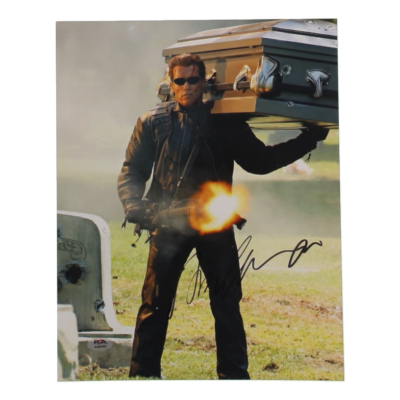 ARNOLD SCHWARZENEGGER SIGNED TERMINATOR 8X10 - PSA COA (1 of 1)