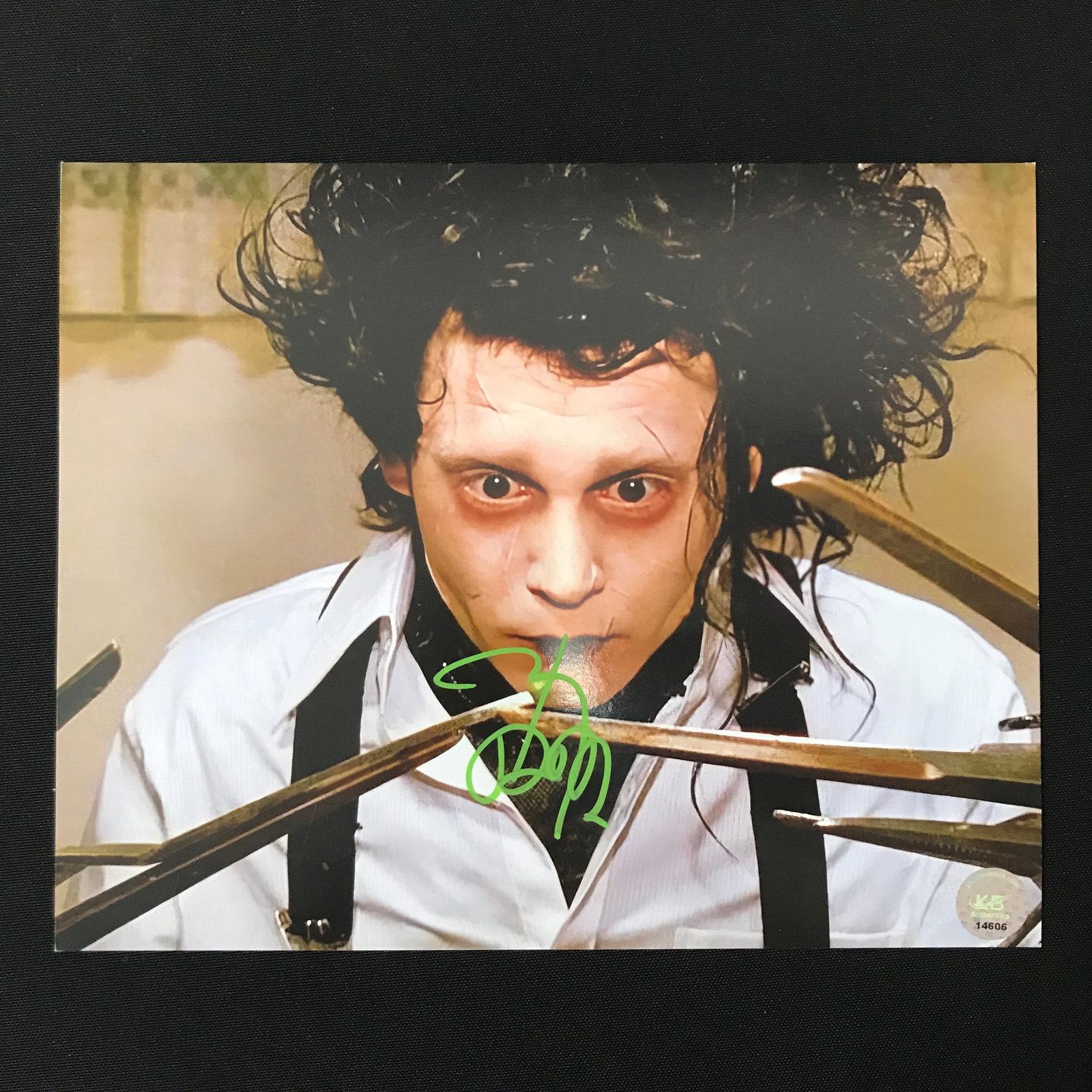 JOHNNY DEPP SIGNED EDWARD SCISSORHANDS 8X10 - KB COA: Prices are in Canadian dollars