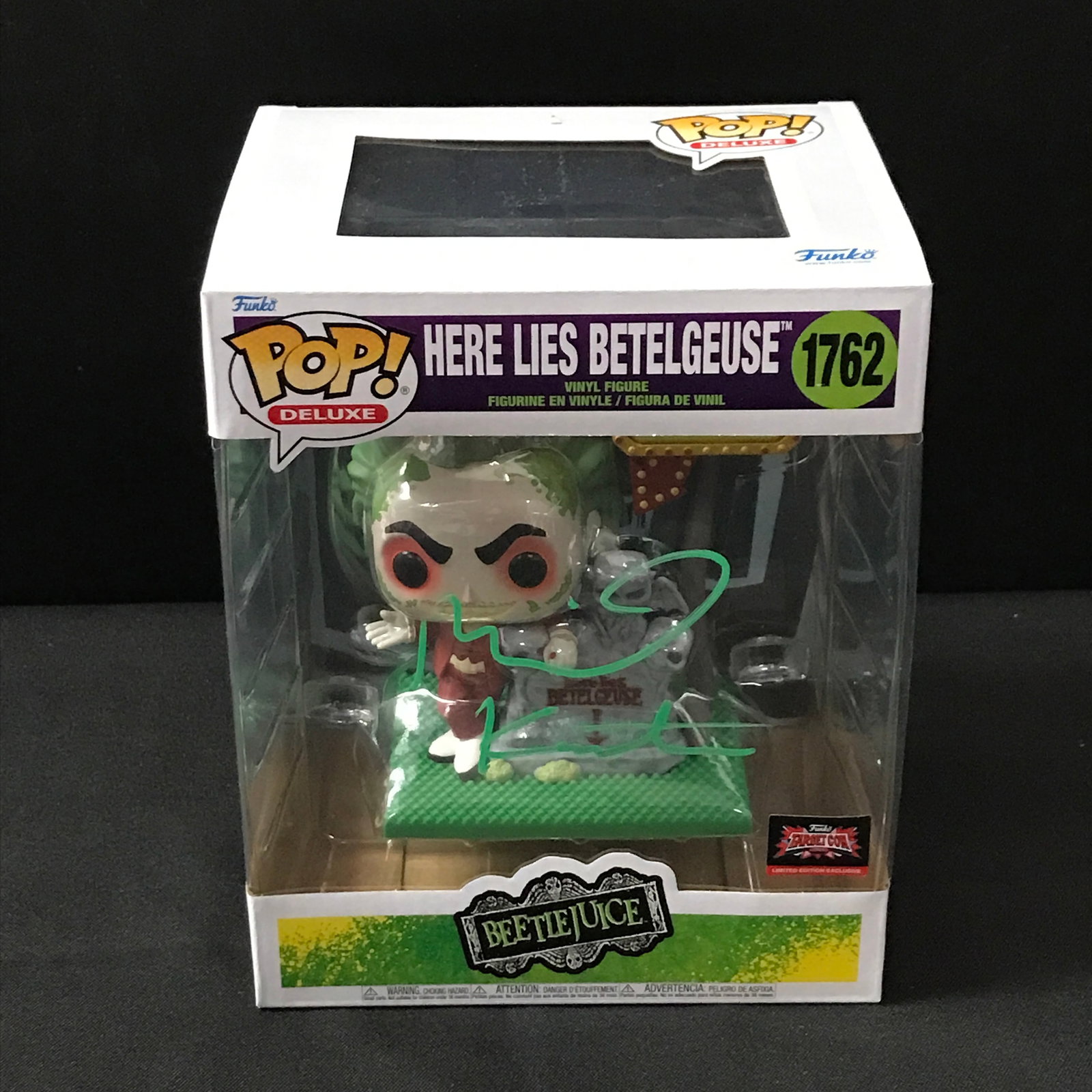MICHAEL KEATON SIGNED BEETLEJUICE FUNKO POP - KB COA (1 of 2)