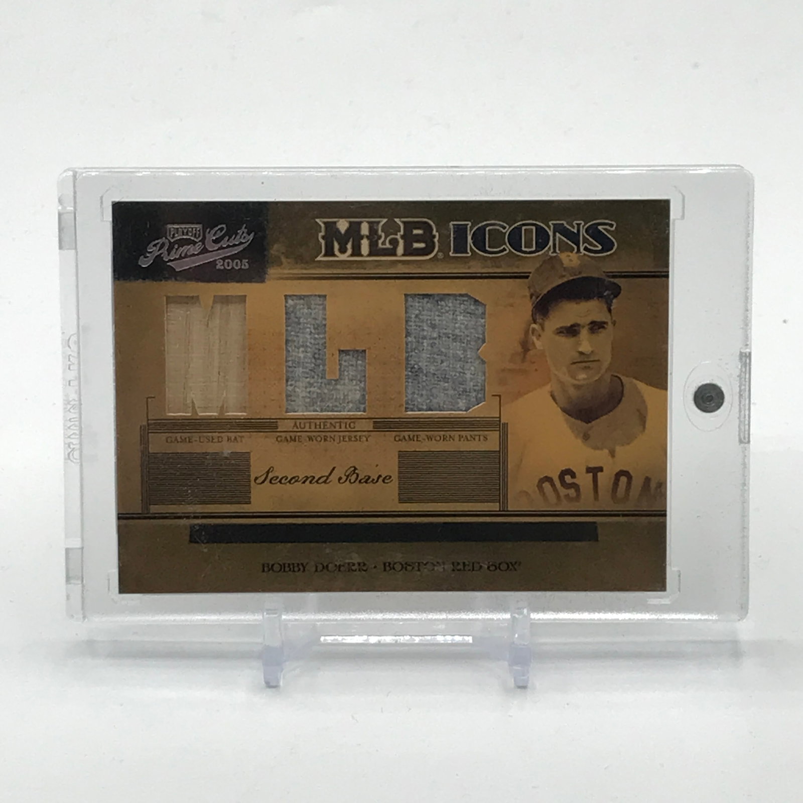 2005 PLAYOFF PRIME CUTS BOBBY DOOER PATCH TRADING CARD 3/5: Prices are in Canadian dollars