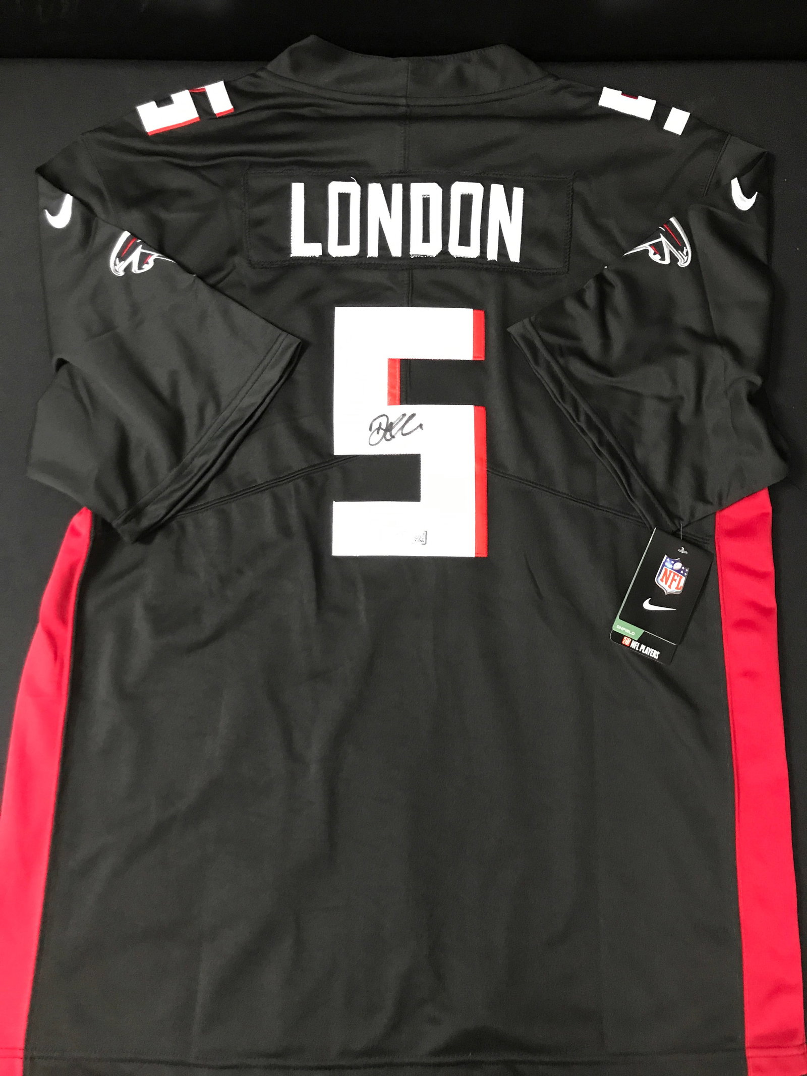 DRAKE LONDON SIGNED ATLANTA FALCONS CUSTOM JERSEY - ACE COA: Prices are in Canadian dollars