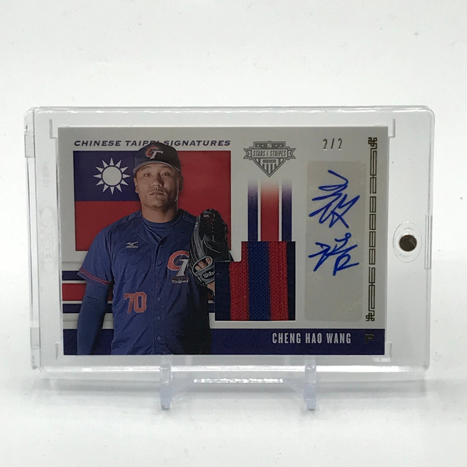 2019 PANINI USA BASEBALL STARS & STRIPES CHENG HAO WANG SIGNED PATCH TRADING CARD 2/2: Prices are in Canadian dollars