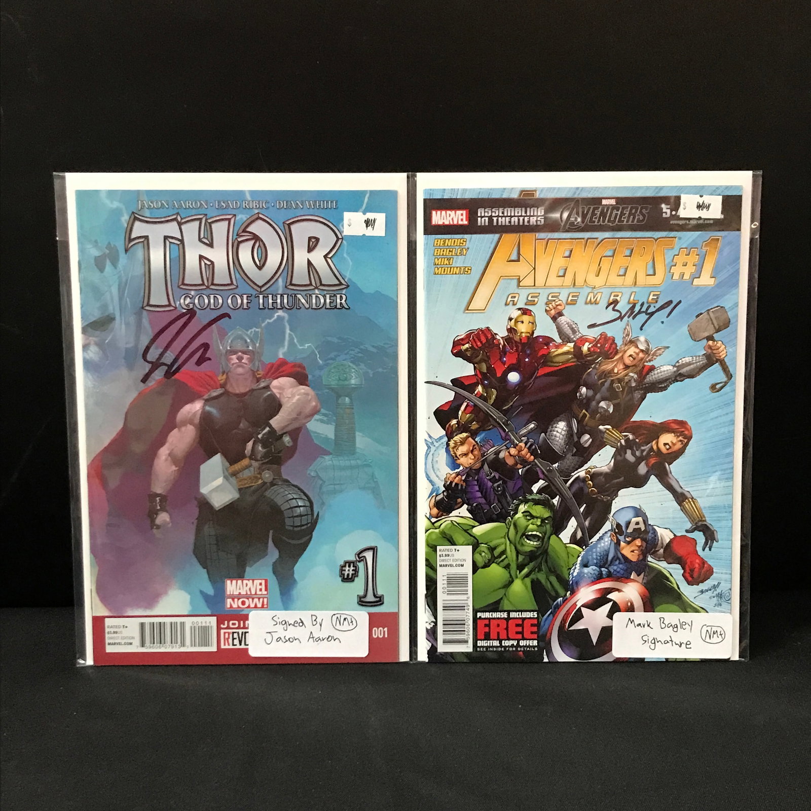 LOT OF 2 SIGNED COMICS FEATURING THOR - MARVEL COMICS: Prices are in Canadian Dollars