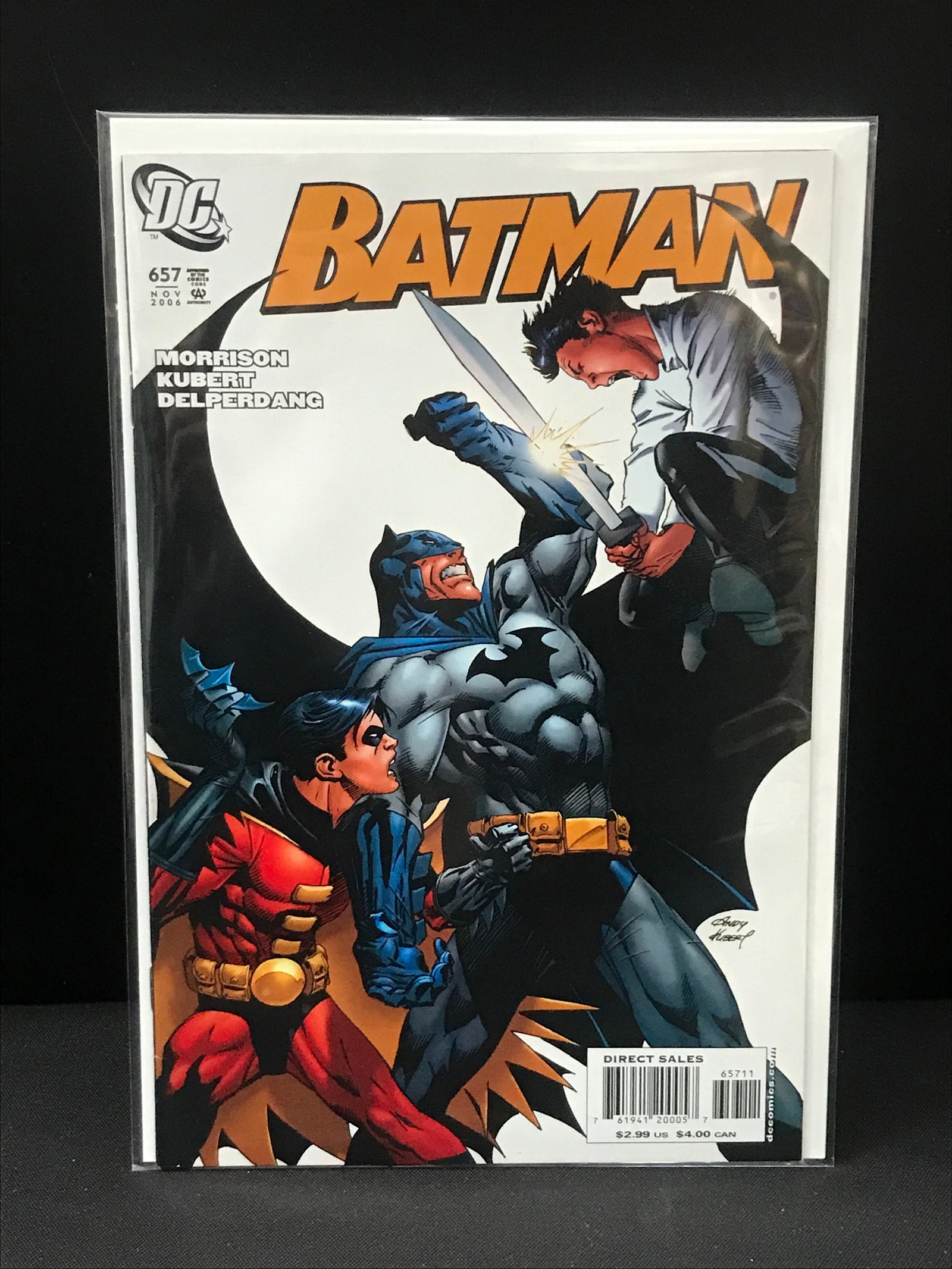 BATMAN #657 - DC COMICS (1 of 1)