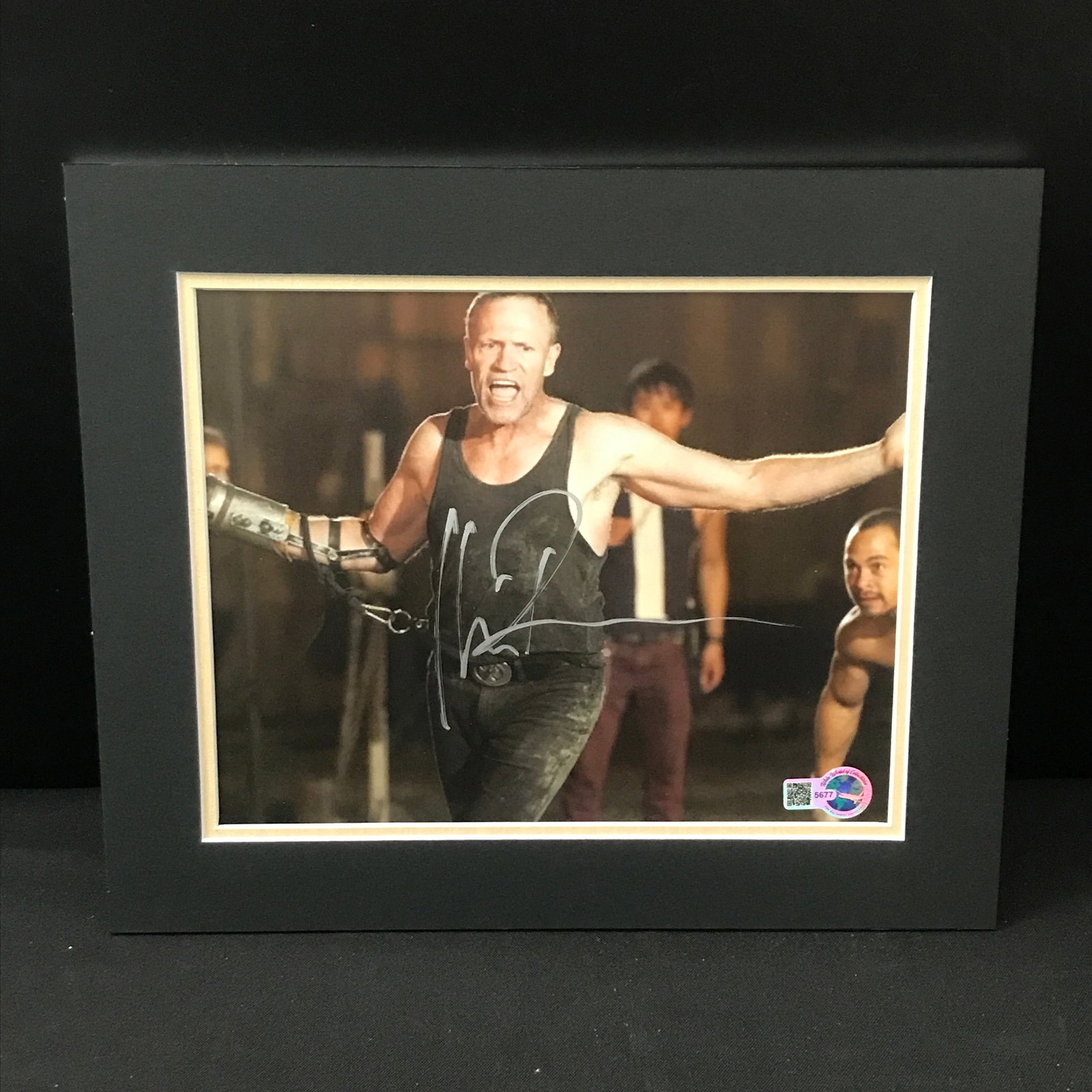 MICHAEL ROOKER SIGNED AND FRAMED WALKING DEAD 8X10 - WWOC COA: Prices are in Canadian dollars