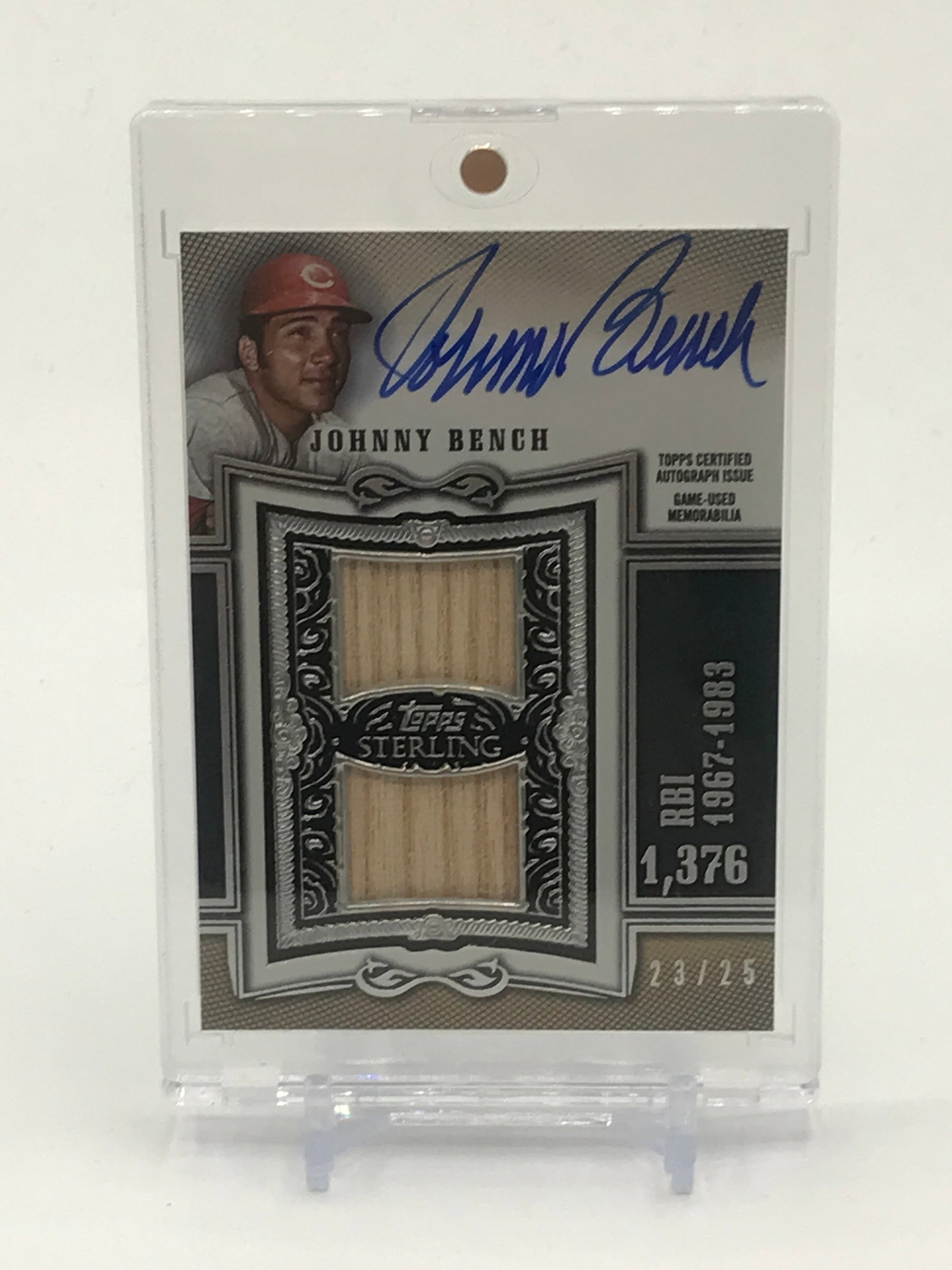 2020 TOPPS CERTIFIED AUTOGRAPH ISSUE JOHNNY BENCH SIGNED PATCH TRADING CARD 23/25 (1 of 2)