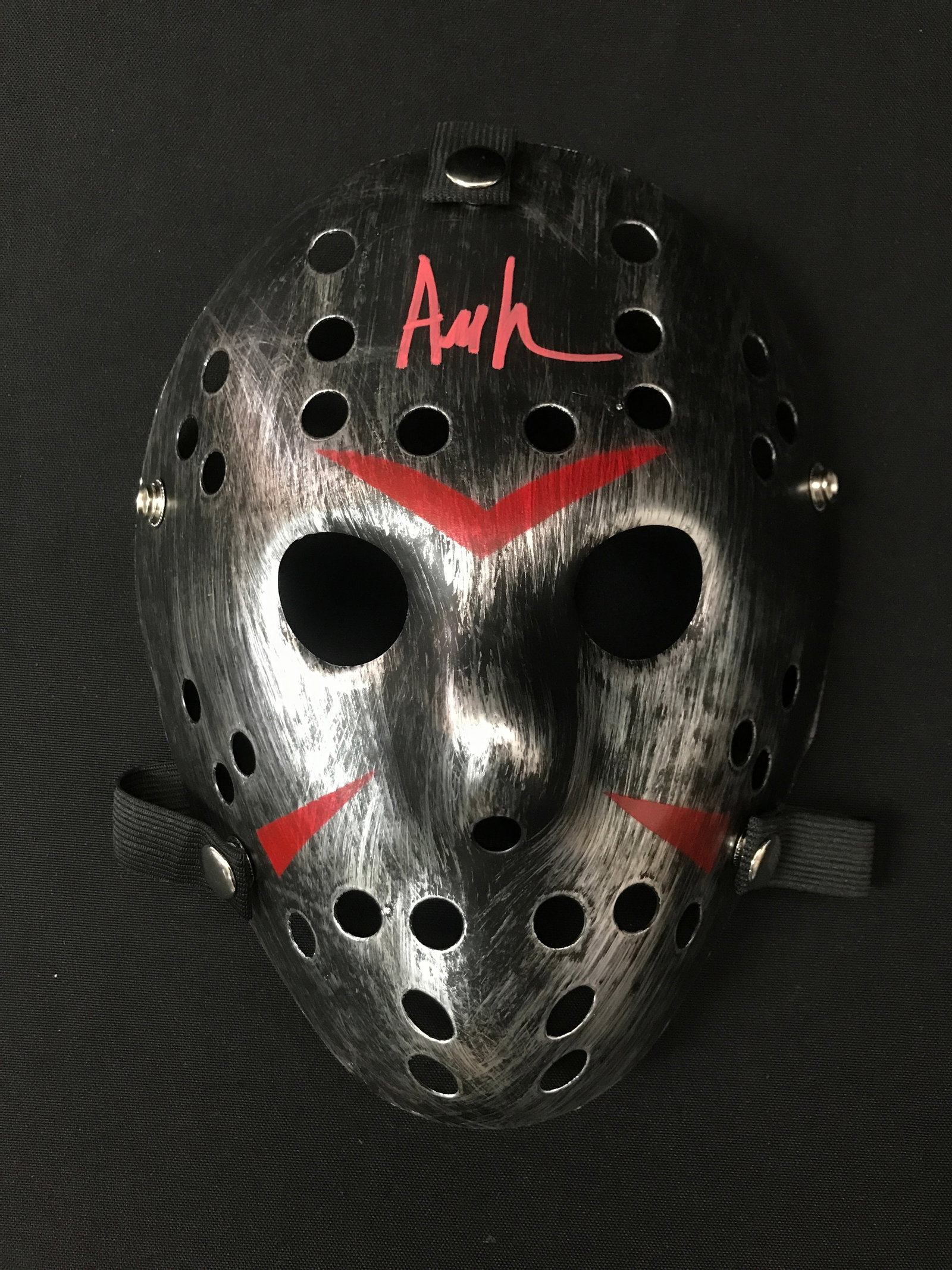 ARI LEHMAN SIGNED HALLOWEEN MASK - KB COA: Prices are in Canadian dollars