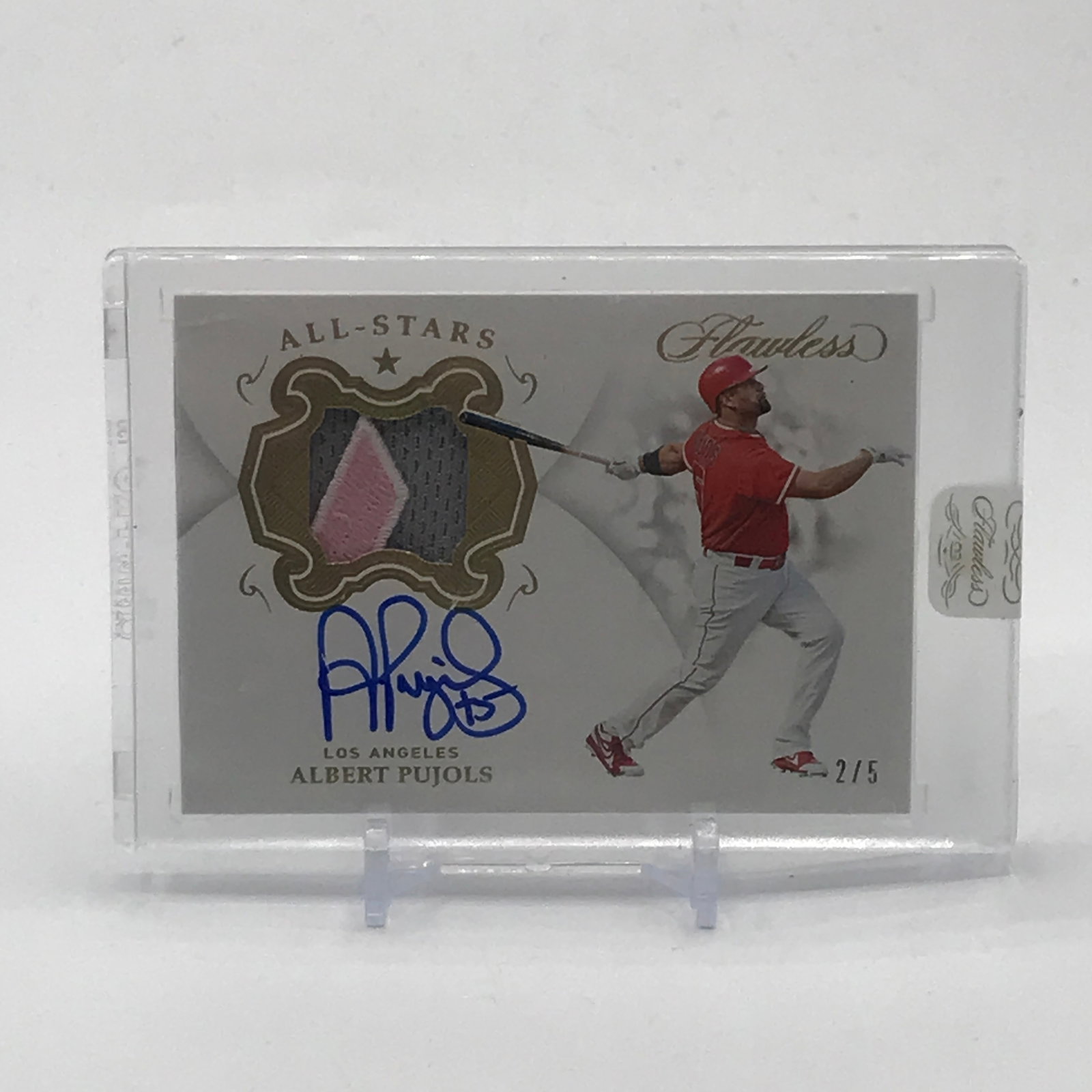 2019 PANINI FLAWLESS BASEBALL ALBERT PUJOLS SIGNED PATCH TRADING CARD 2/5: Prices are in Canadian dollars