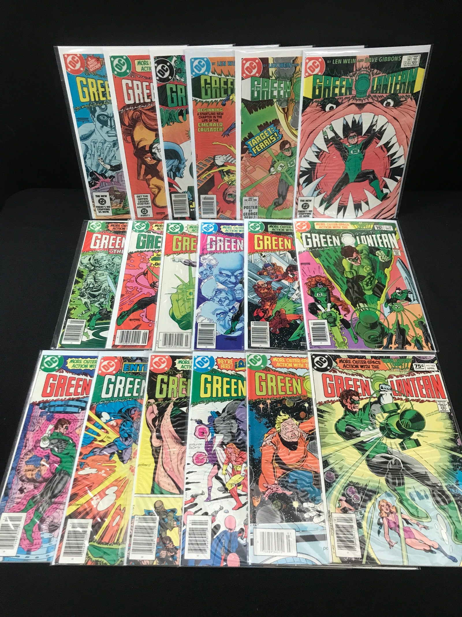 LOT OF 18 GREEN LANTERN COMICS - DC COMICS (1 of 1)
