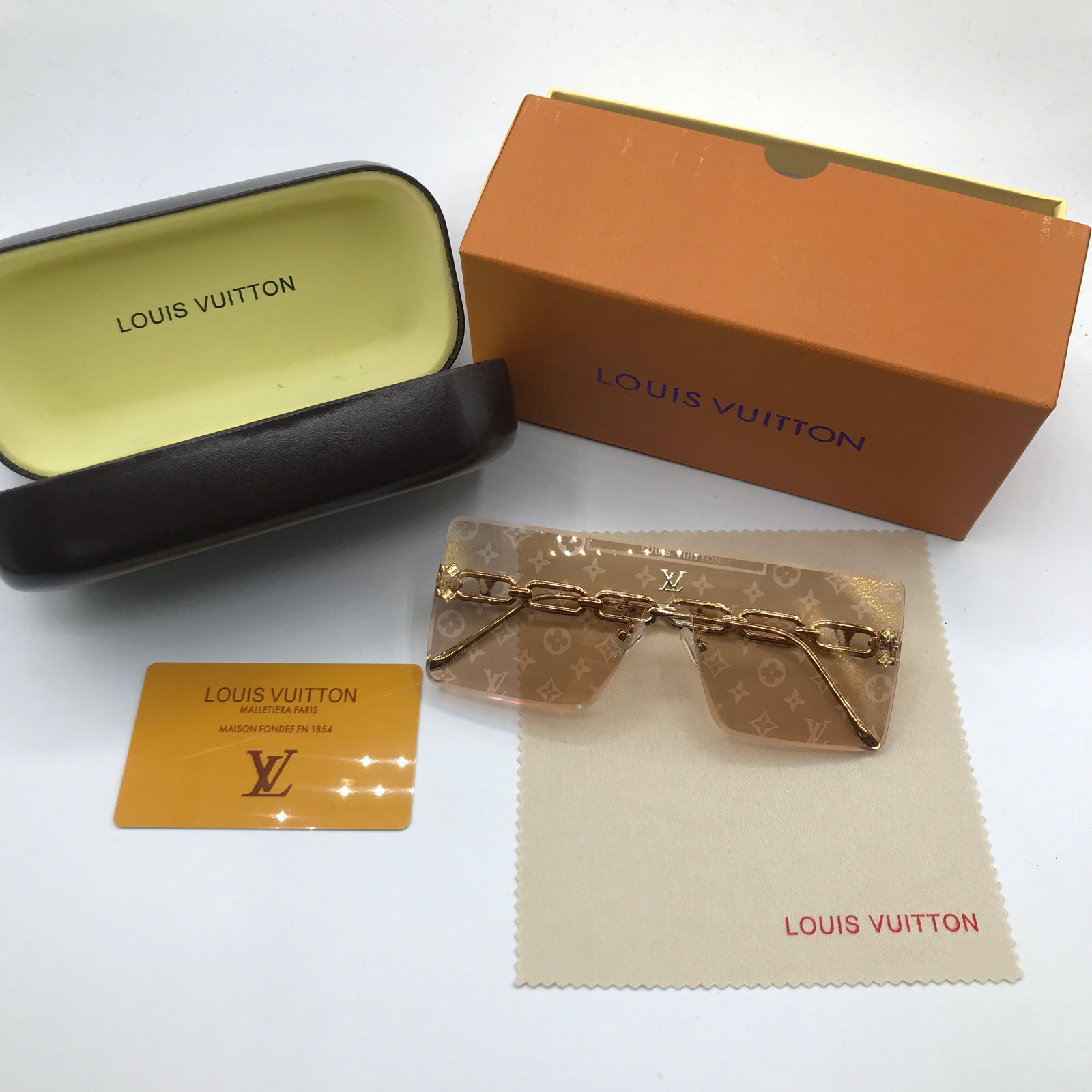 BRAND NEW SUNGLASSES WITH BOX: Prices are in Canadian dollars