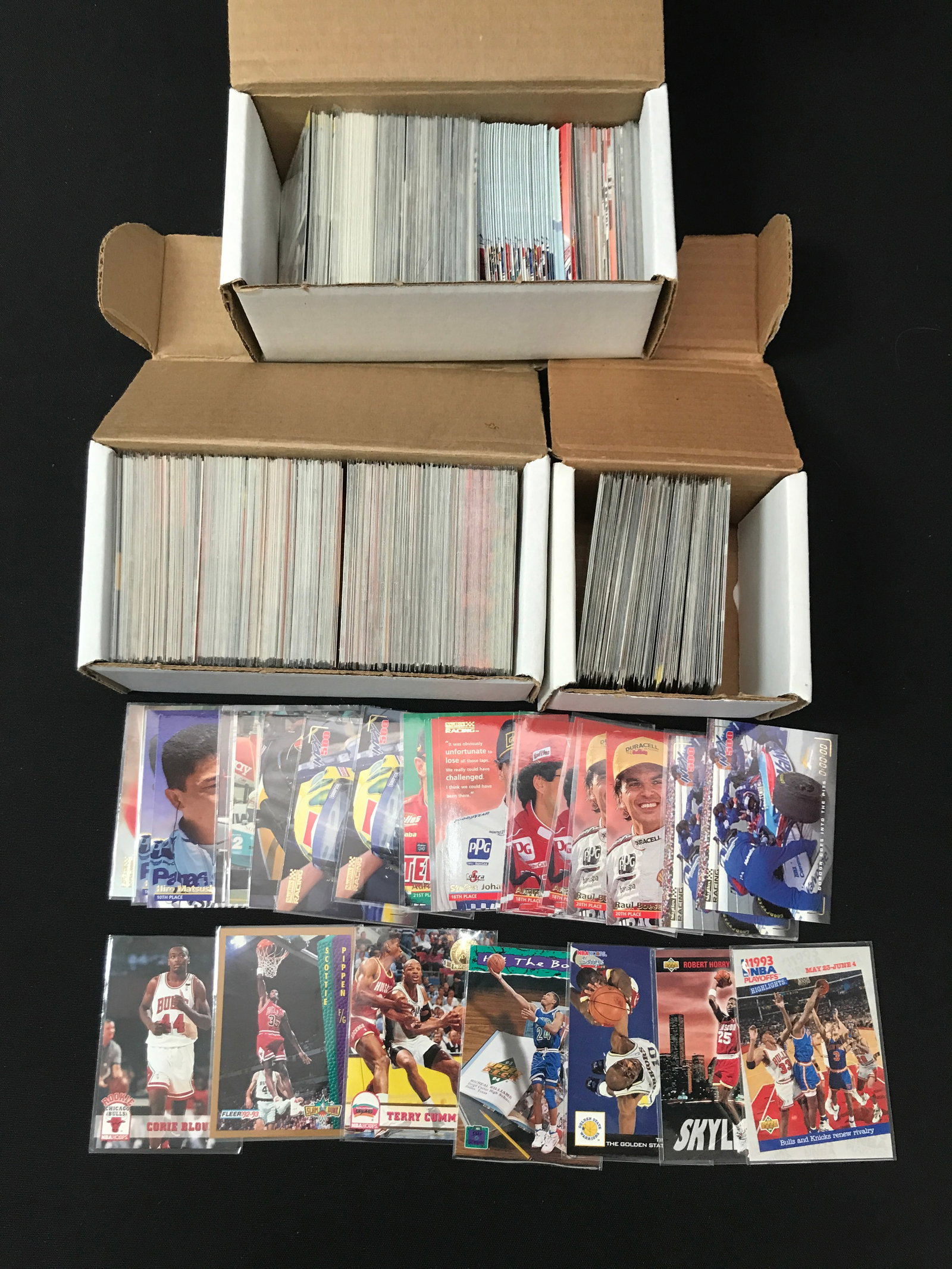 BULK SPORTS CARD LOT (1 of 1)