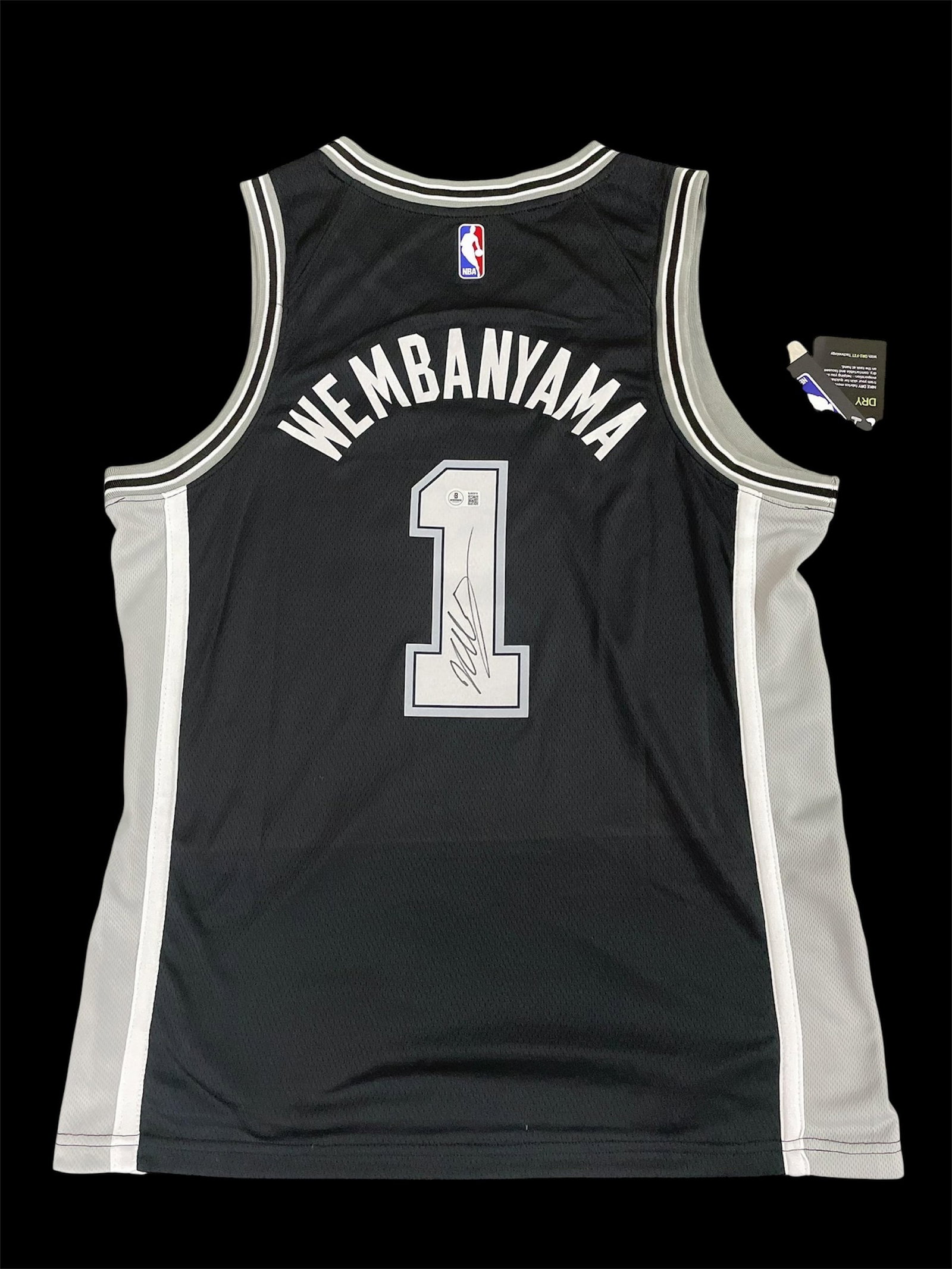 VICTOR WEMBANYAMA SIGNED SAN ANTONIO SPURS JERSEY - BECKETT COA (1 of 2)