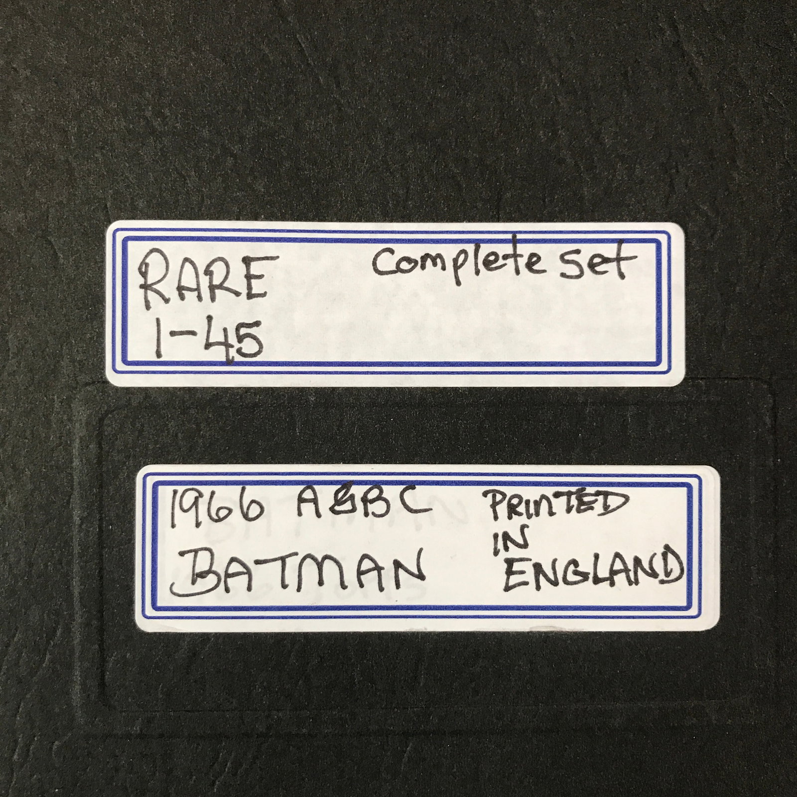RARE 1966 BATMAN TRADING CARD SET IN BINDER 1-45 FULL SET - PRINTED IN ENGLAND (1 of 3)