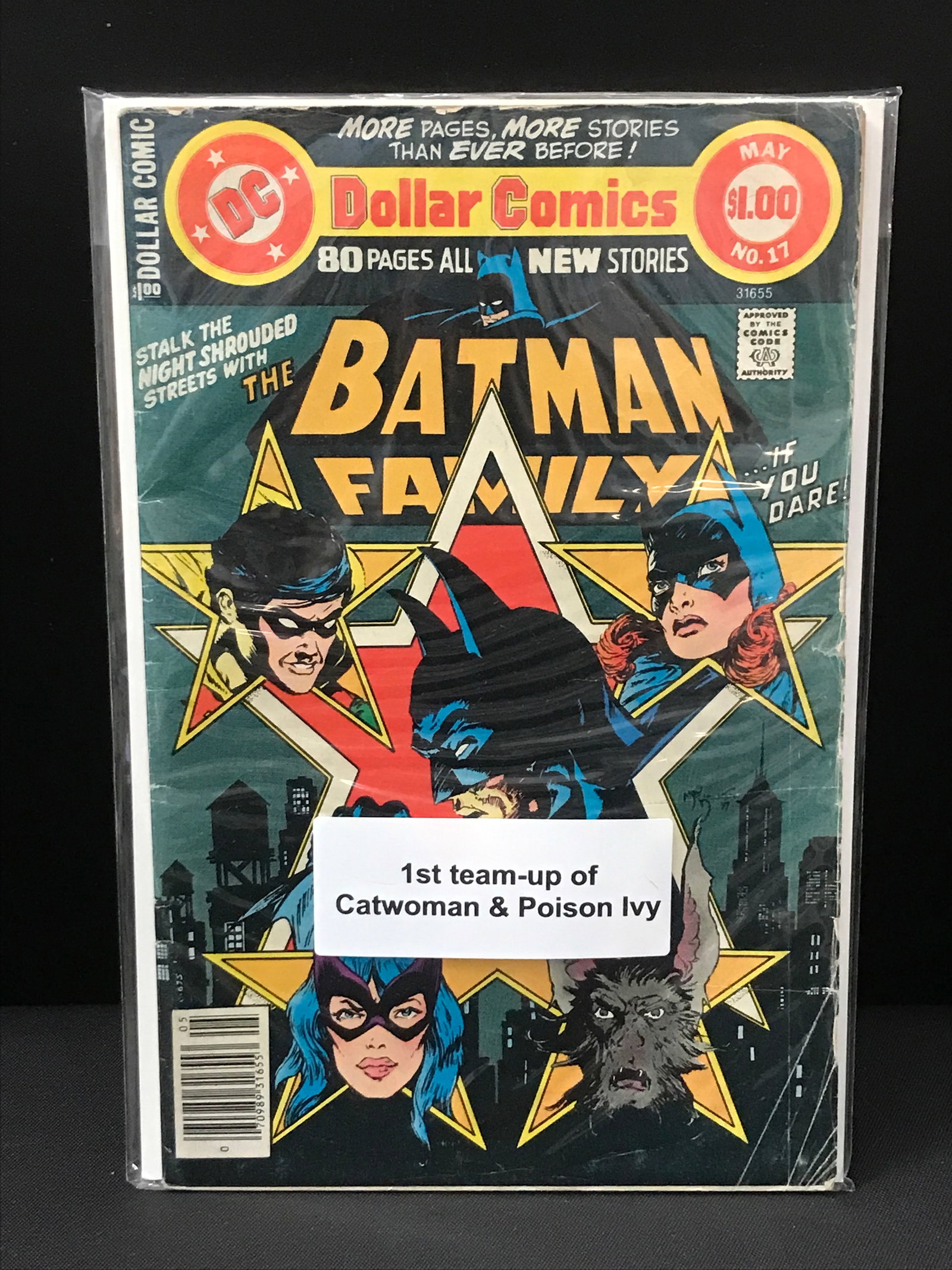 BATMAN FAMILY #17 1ST TEAM UP OF CATWOMAN AND POISON IVY - DC COMICS (1 of 1)