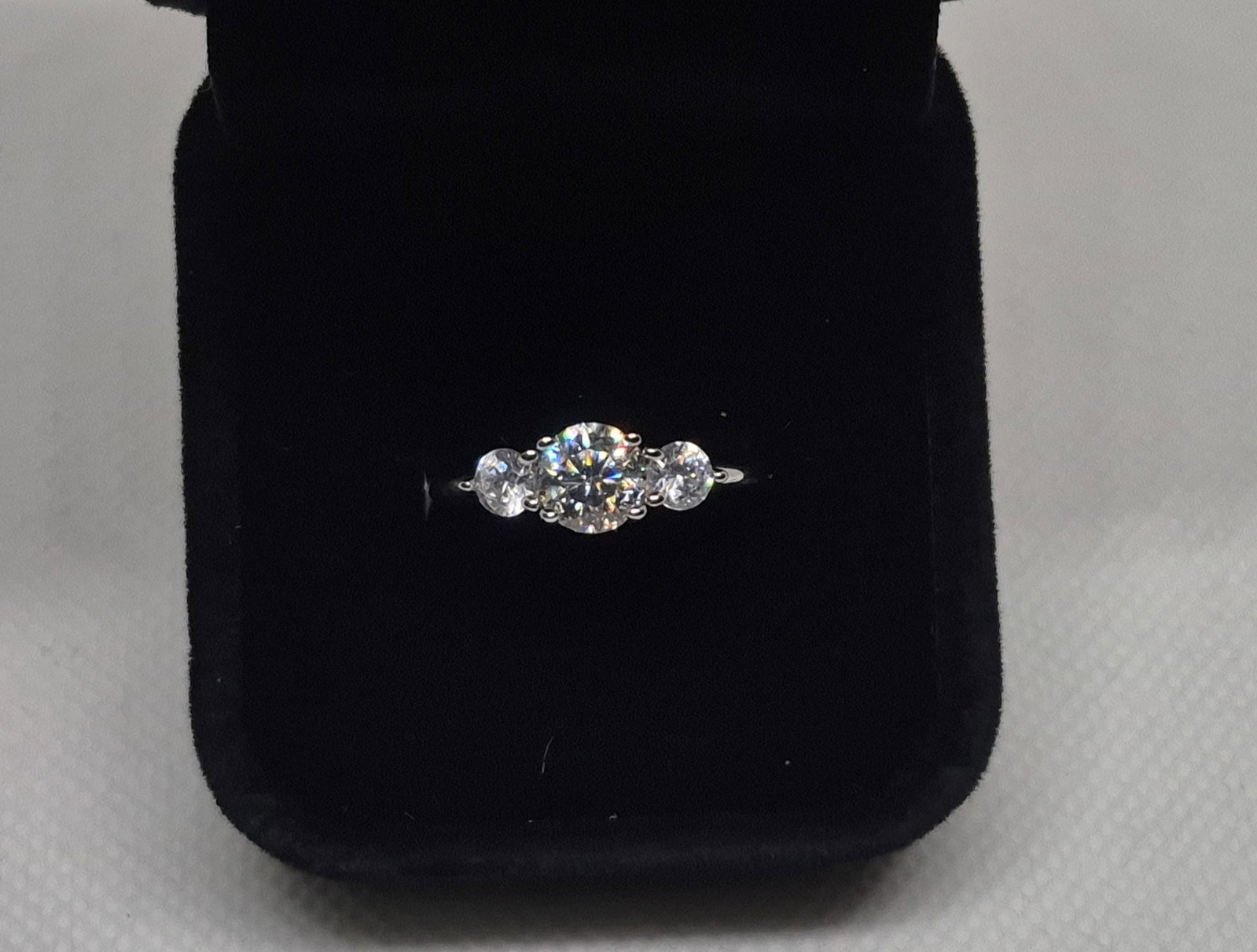 1.6 Carat Infinity Sterling Silver Moissanite RingWITH GRA REPORT (1 of 5)