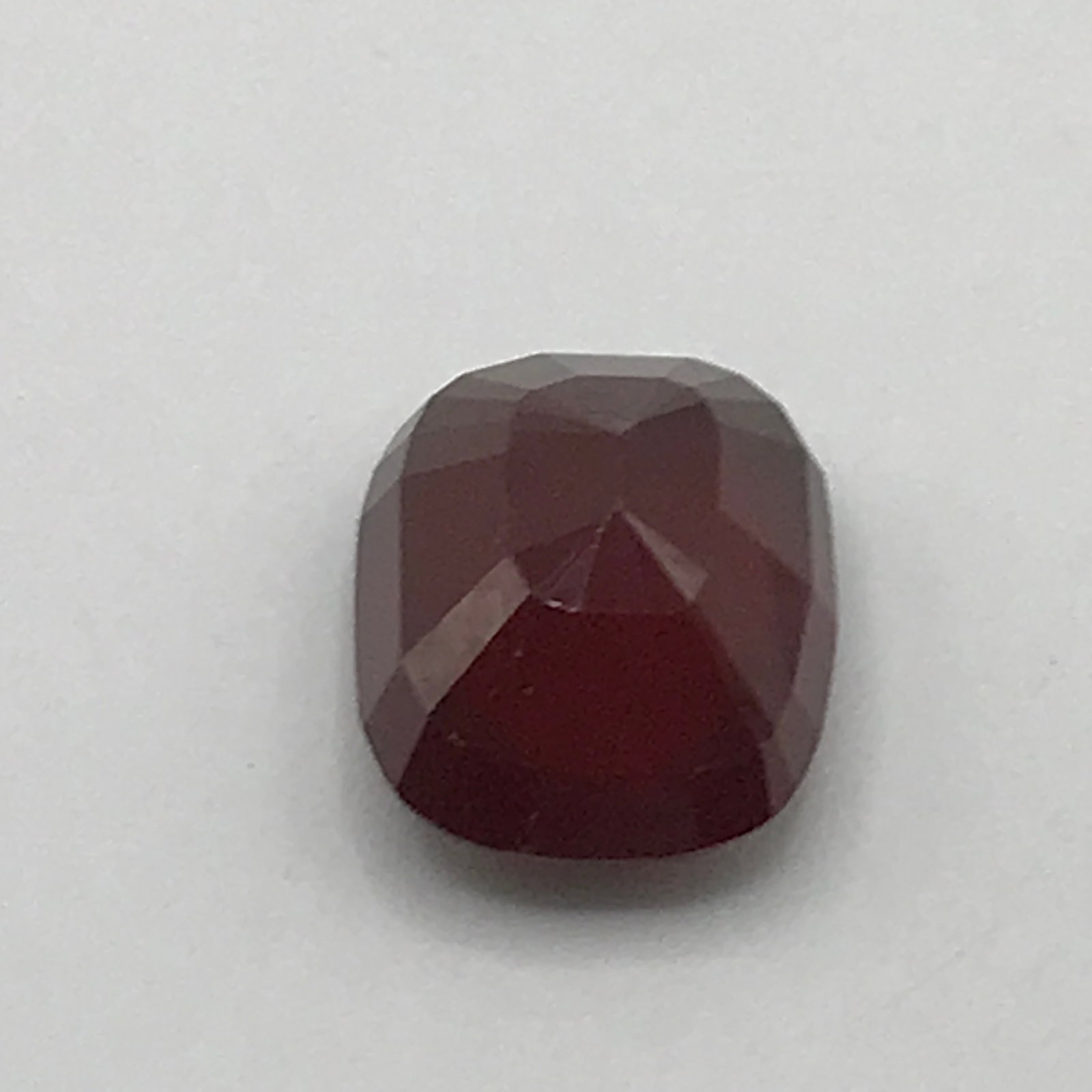 16.67 GARNET CUSHION CUT DEEP ORANGE RED WITH AA CLARITY - JEWEL SCAN APPRAISAL $4,167: Prices are in Canadian dollars