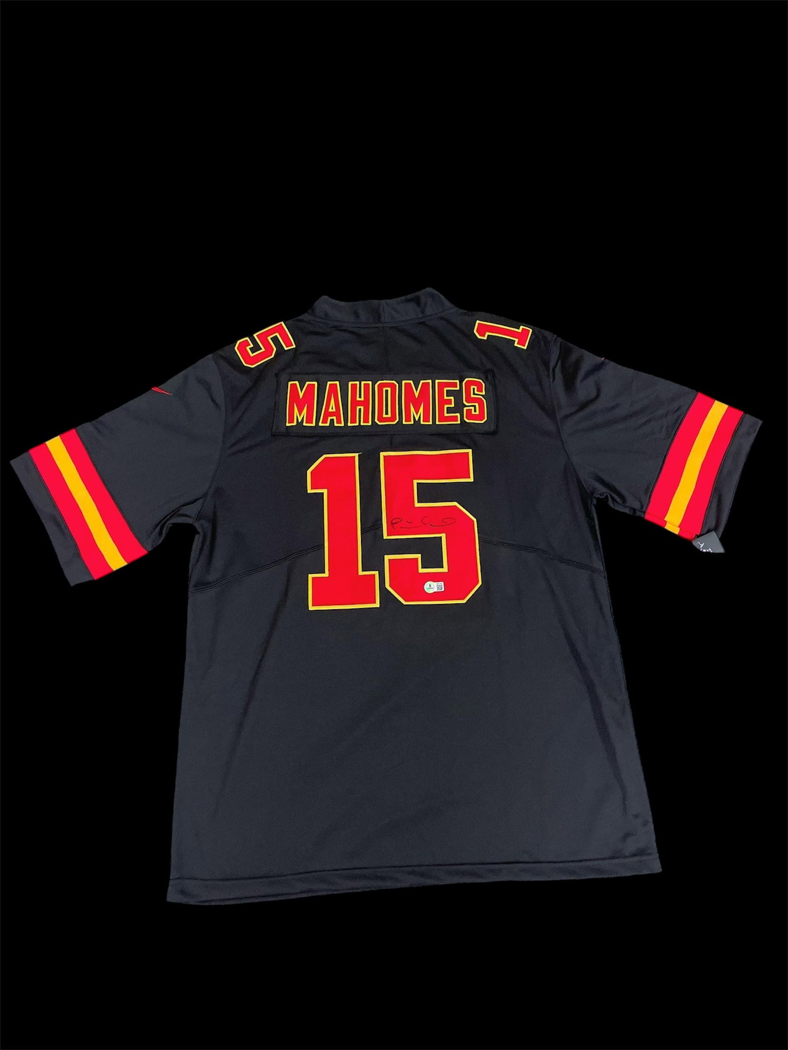 PATRICK MAHOMES SIGNED KANSAS CITY CHIEFS SIGNED JERSEY - BECKETT COA (1 of 2)