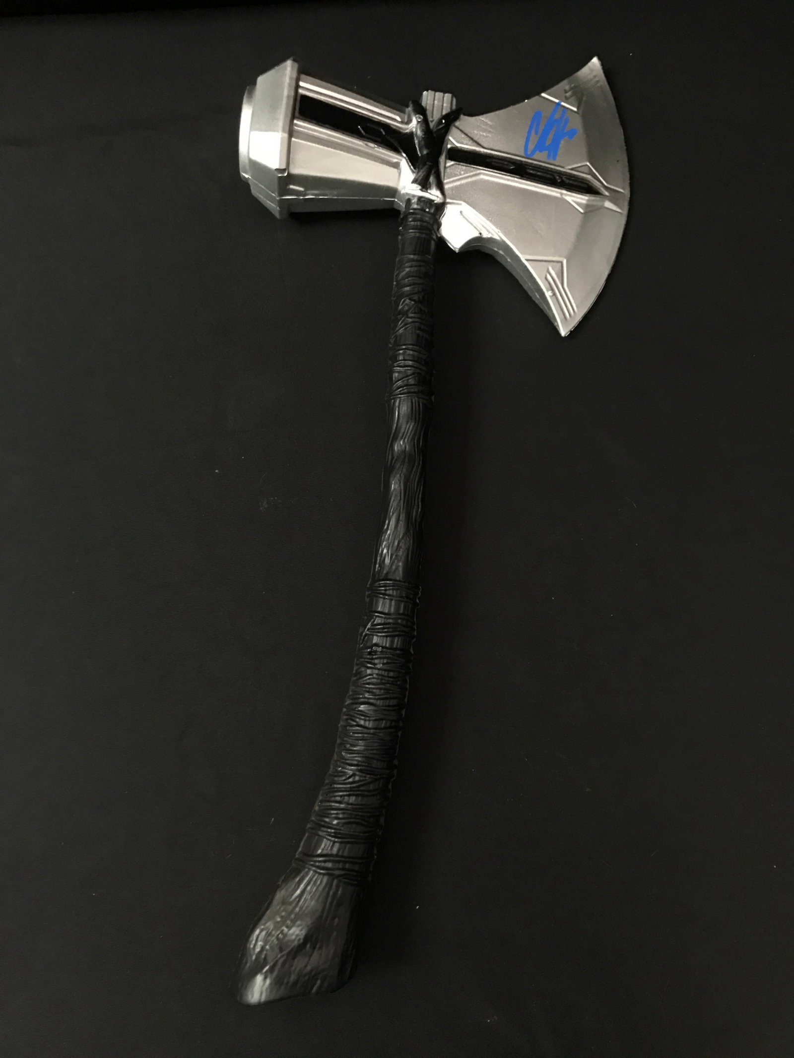 CHRIS EVANS SIGNED STORMBREAKER PROP - KB COA (1 of 2)