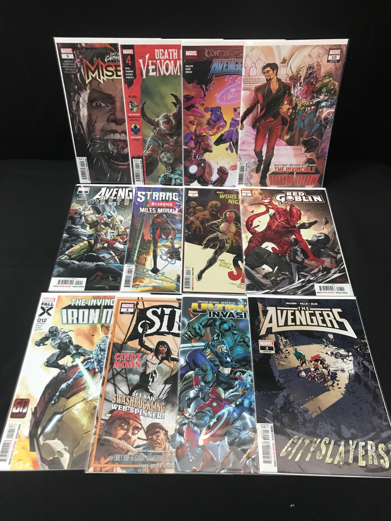 LOT OF 12 HIGH GRADE MODERN SUPERHERO COMICS - MARVEL COMICS (1 of 1)