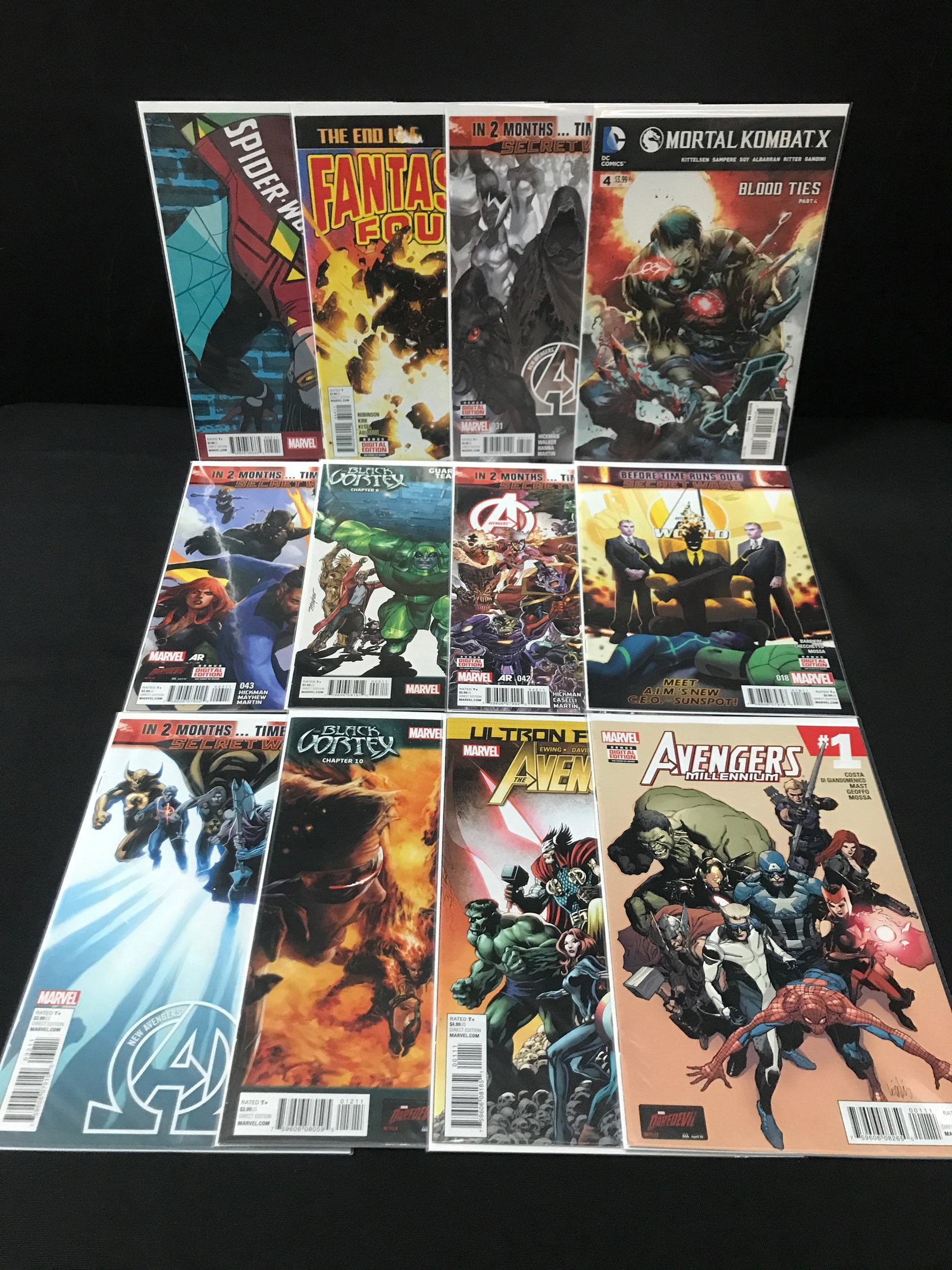 LOT OF 12 MIXED TITLE COMICS - MARVEL / DC COMICS (1 of 1)