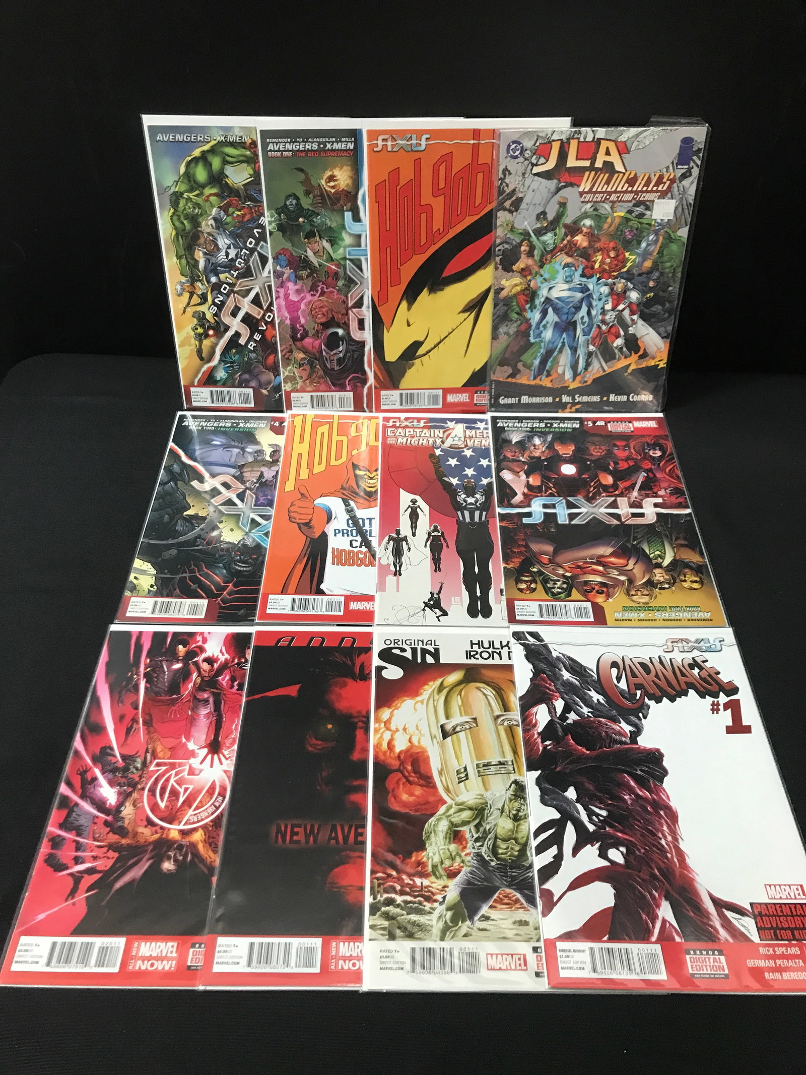 LOT OF 12 MIXED TITLE COMICS - MARVEL / DC COMICS (1 of 1)