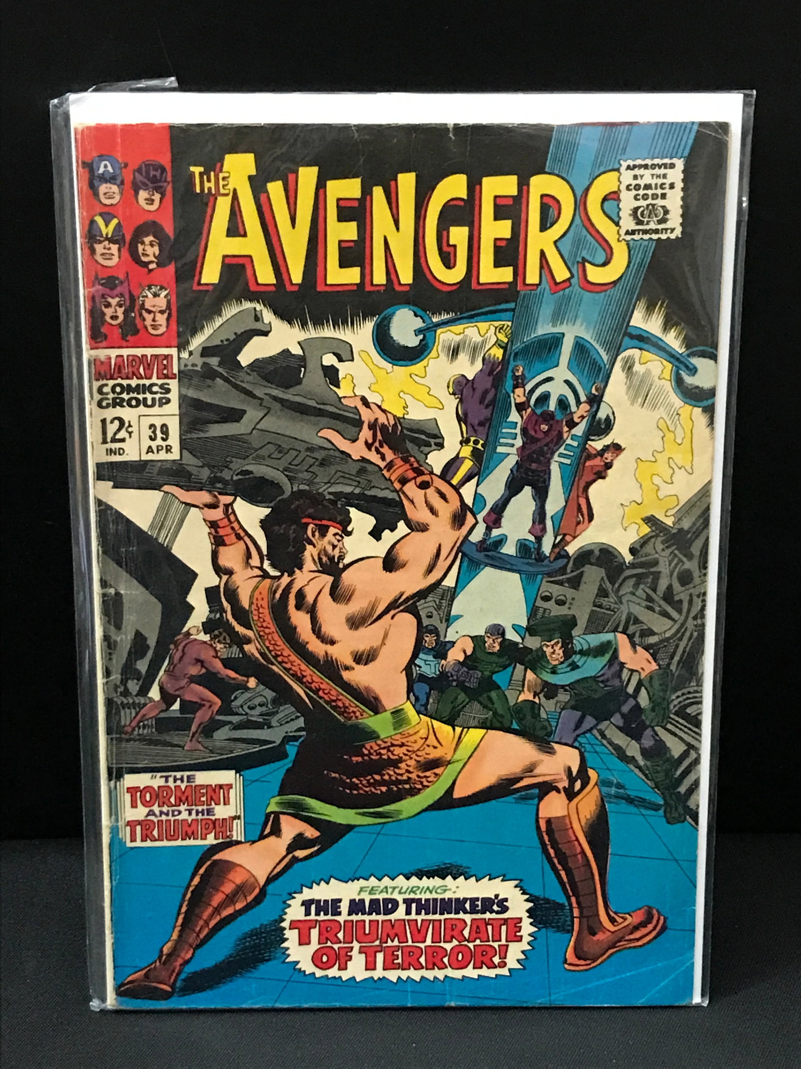 AVENGERS #39 - MARVEL COMICS (1 of 1)