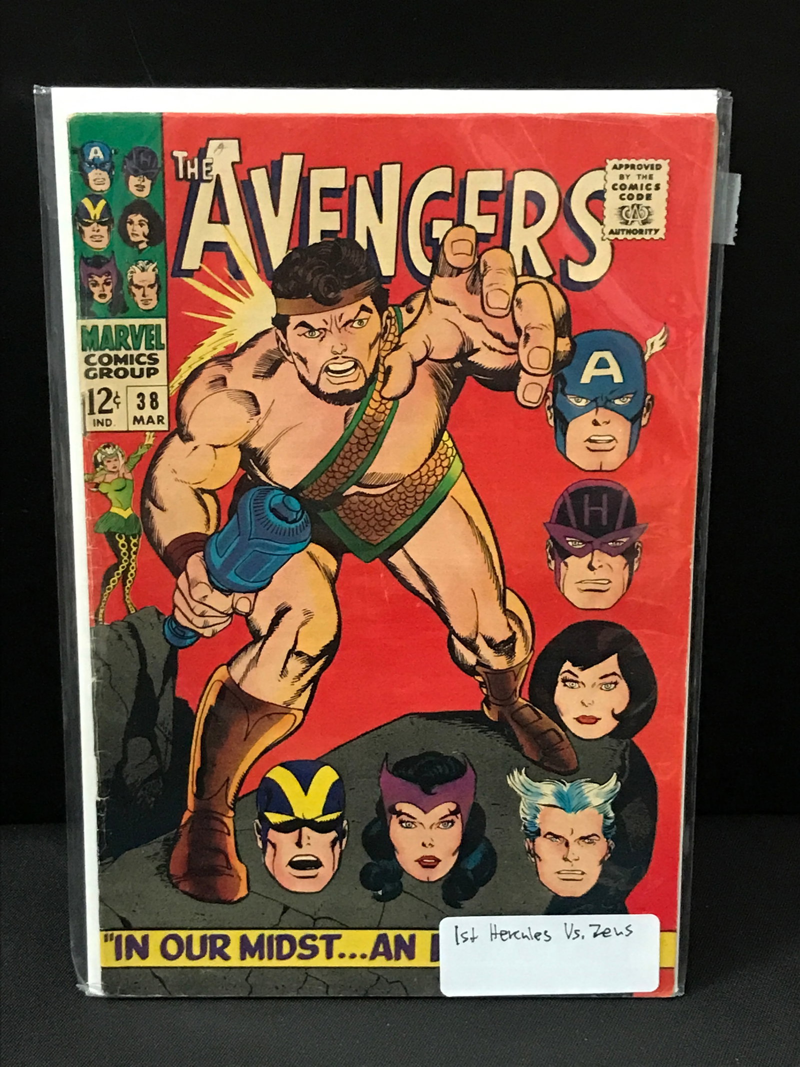 AVENGERS #38 1ST HERCULES VS ZEUS - MARVEL COMICS (1 of 1)