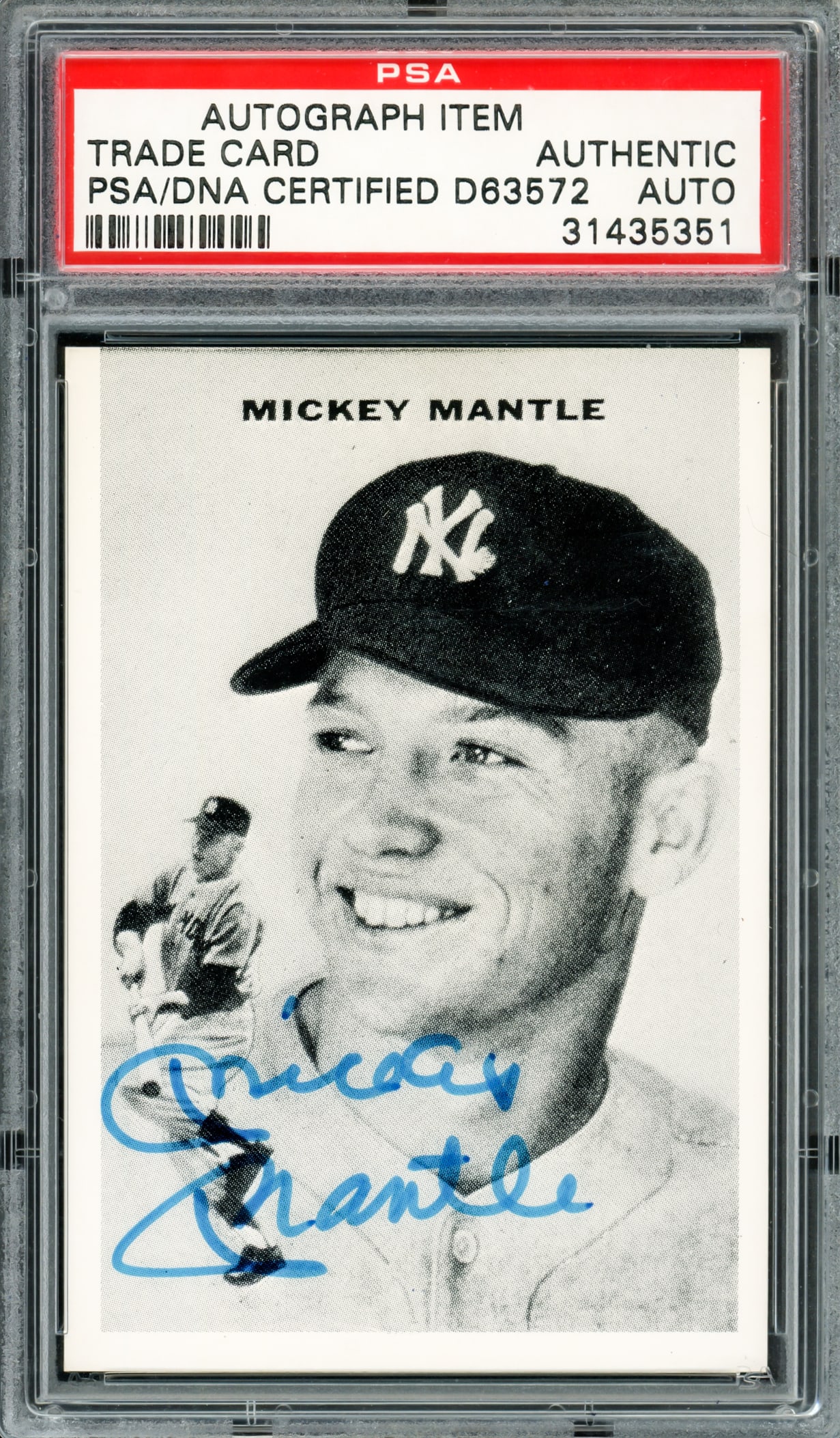 1954 SPORTS ILLUSTRATED MICKEY MANTLE SIGNED REPRINT TRADING CARD - PSA COA (1 of 2)