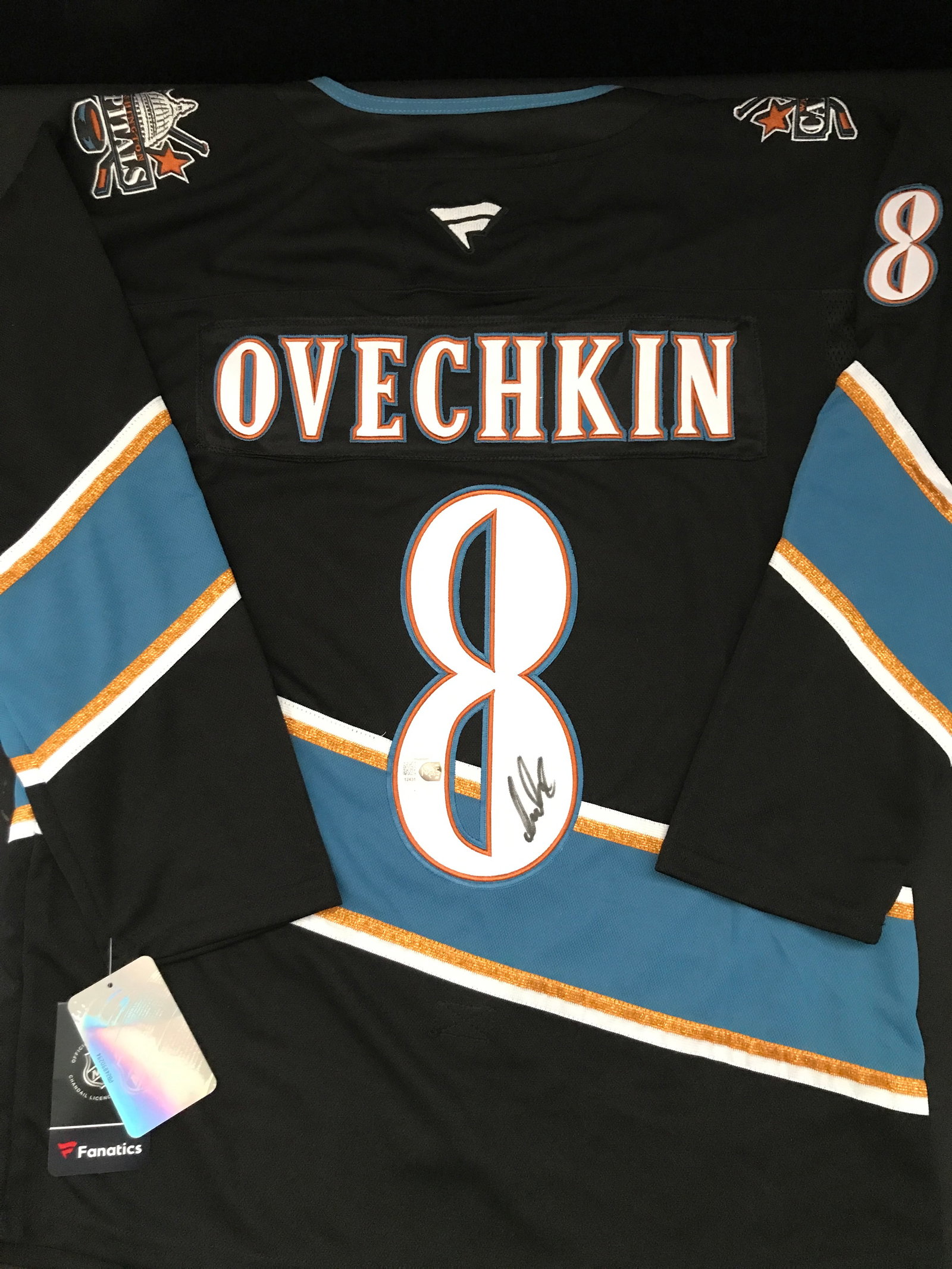 ALEXANDER OVECHKIN SIGNED WASHINGTON CAPITALS CUSTOM JERSEY - ELITE SPORTS COA: Prices are in Canadian dollars