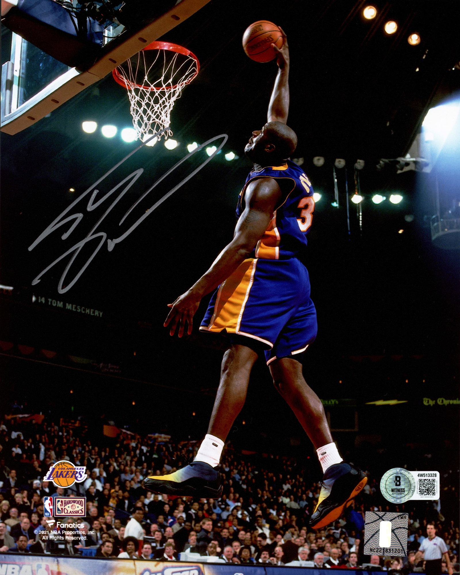 SHAQUILLE O'NEAL SIGNED 16 X 20 - BECKETT COA: Prices are in Canadian dollars