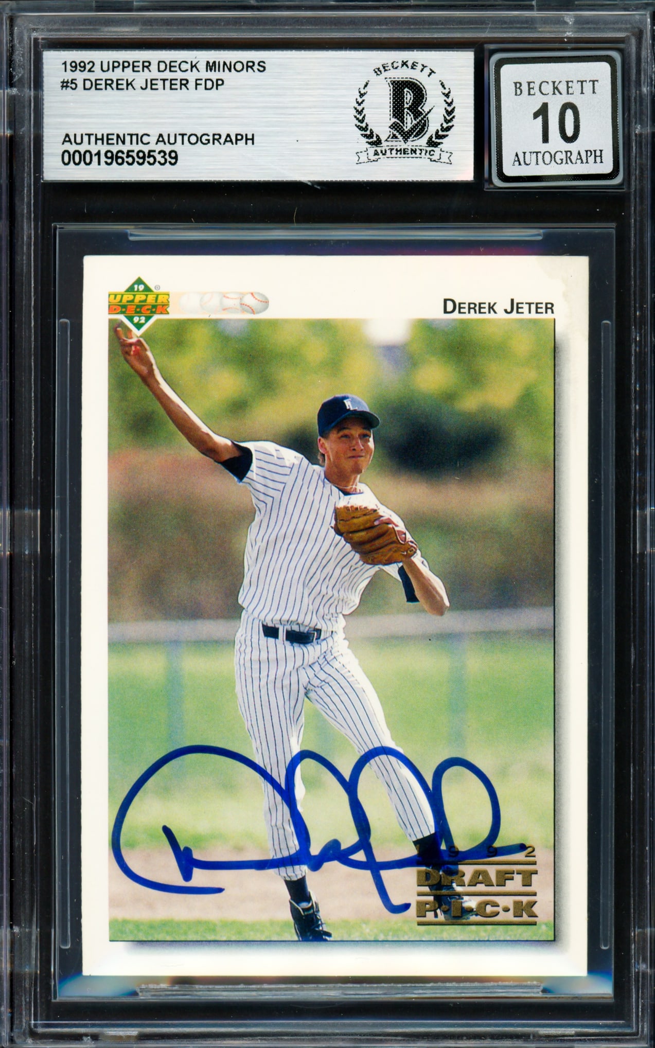 1992 UPPER DECK MINORS DEREK JETER SIGNED DRAFT PICK TRADING CARD - BECKETT AUTOGRAPH GRADE 10 (1 of 2)