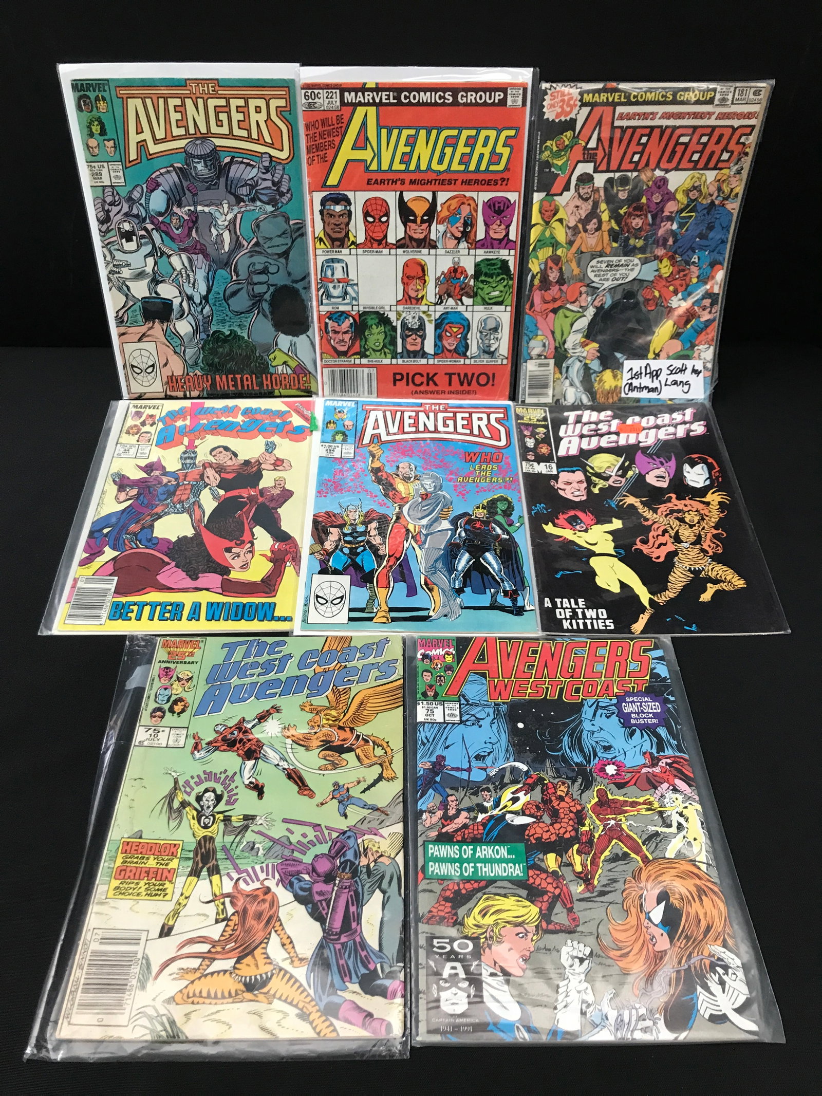 LOT OF 8 AVENGERS COMICS - MARVEL COMICS (1 of 1)