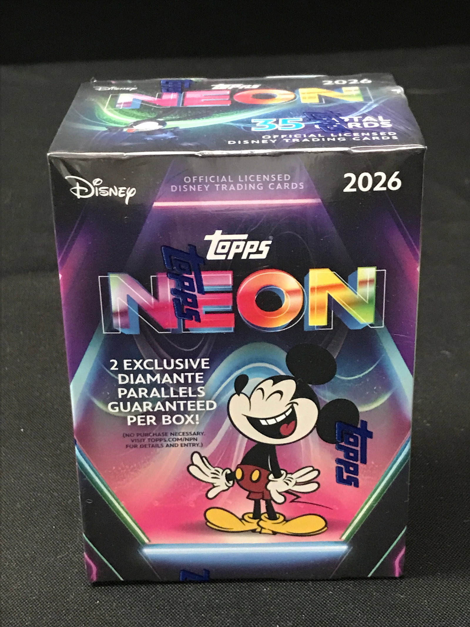 2026 TOPPS DISNEY NEON SEALED TRADING CARD BOX (1 of 1)