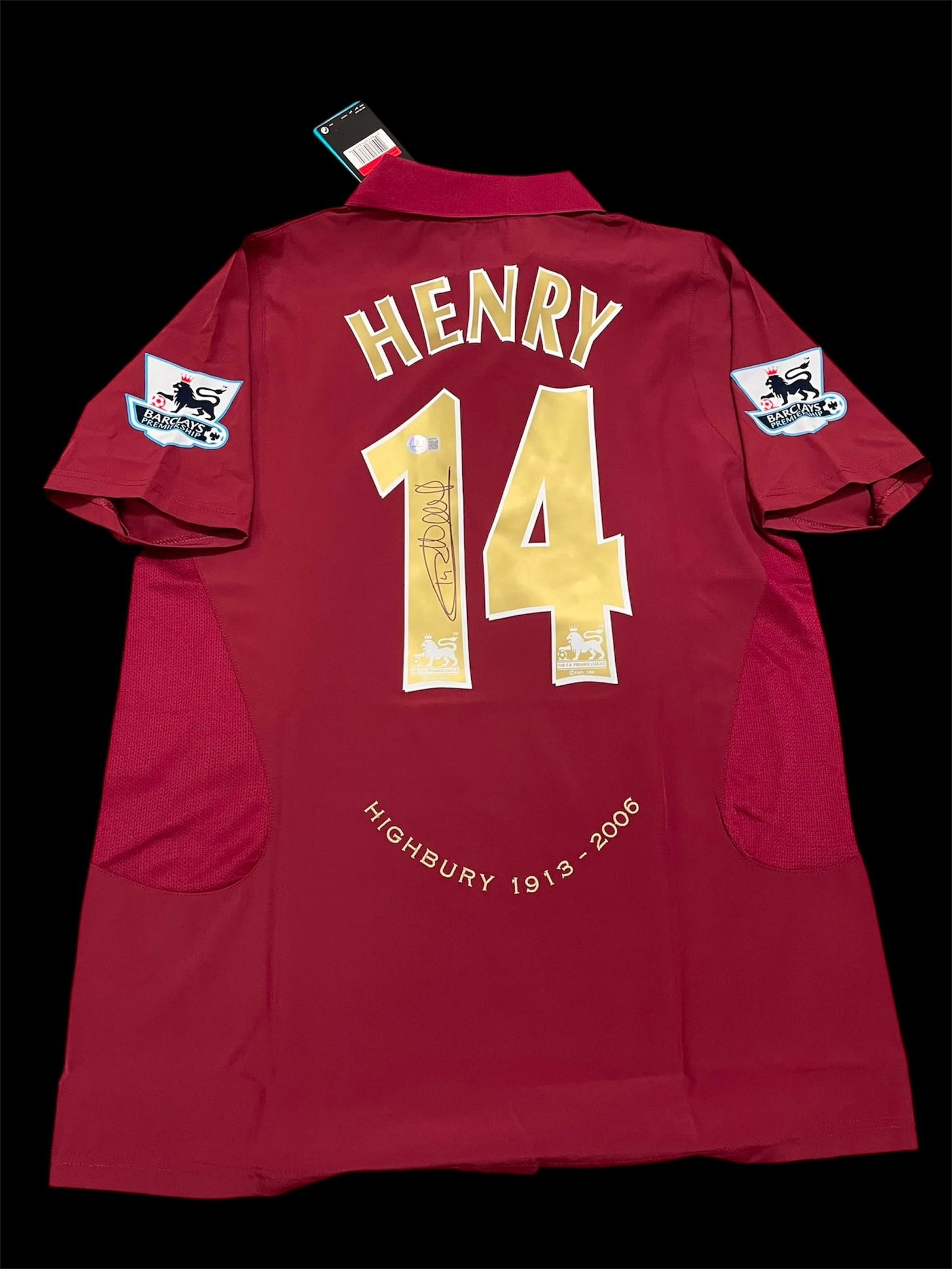 THIERRY HENRY SIGNED ARSENAL SOCCER JERSEY - BECKETT COA: Prices are in Canadian dollars