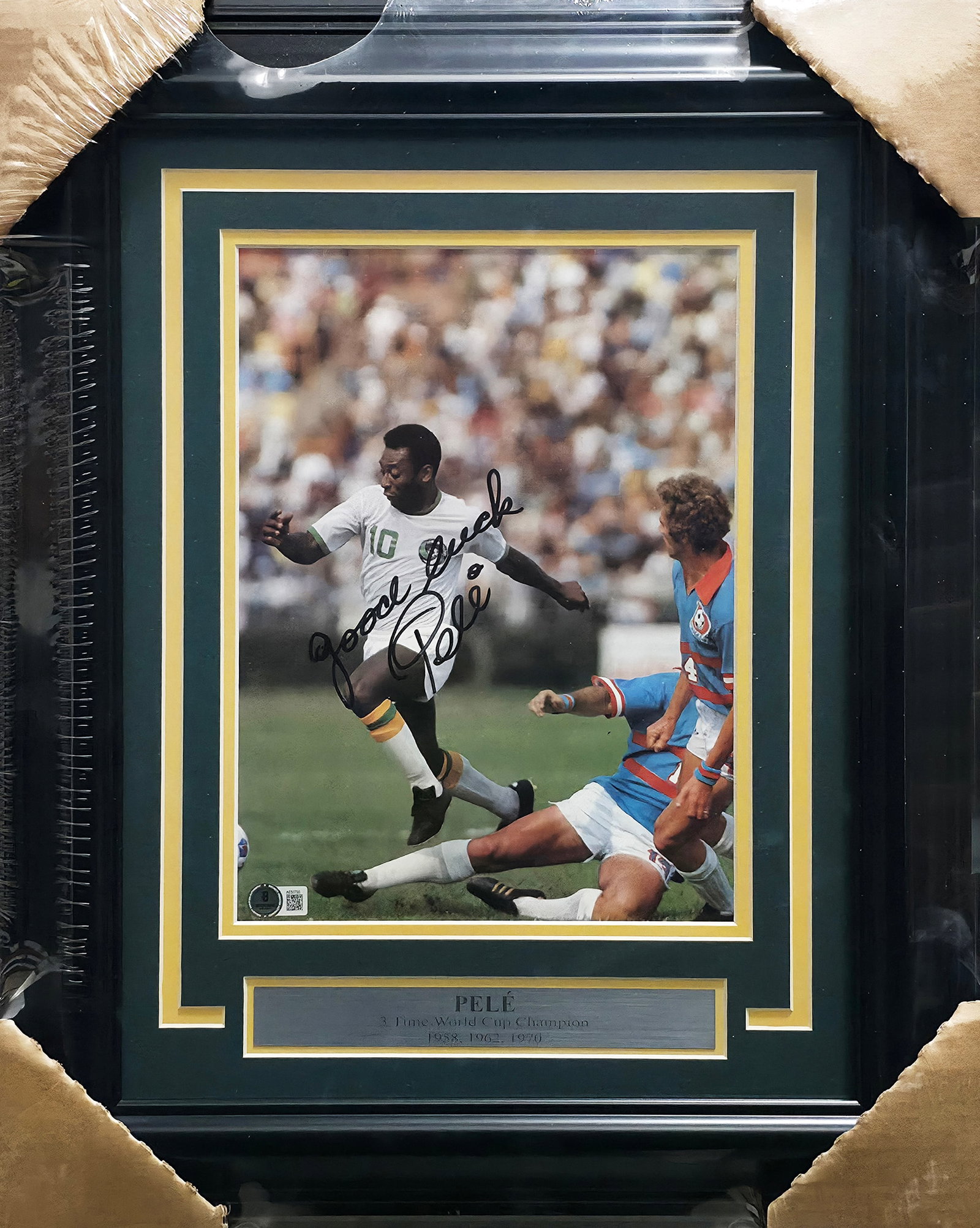 PELE SIGNED AND FRAMED 8X10 - BECKETT COA (1 of 1)