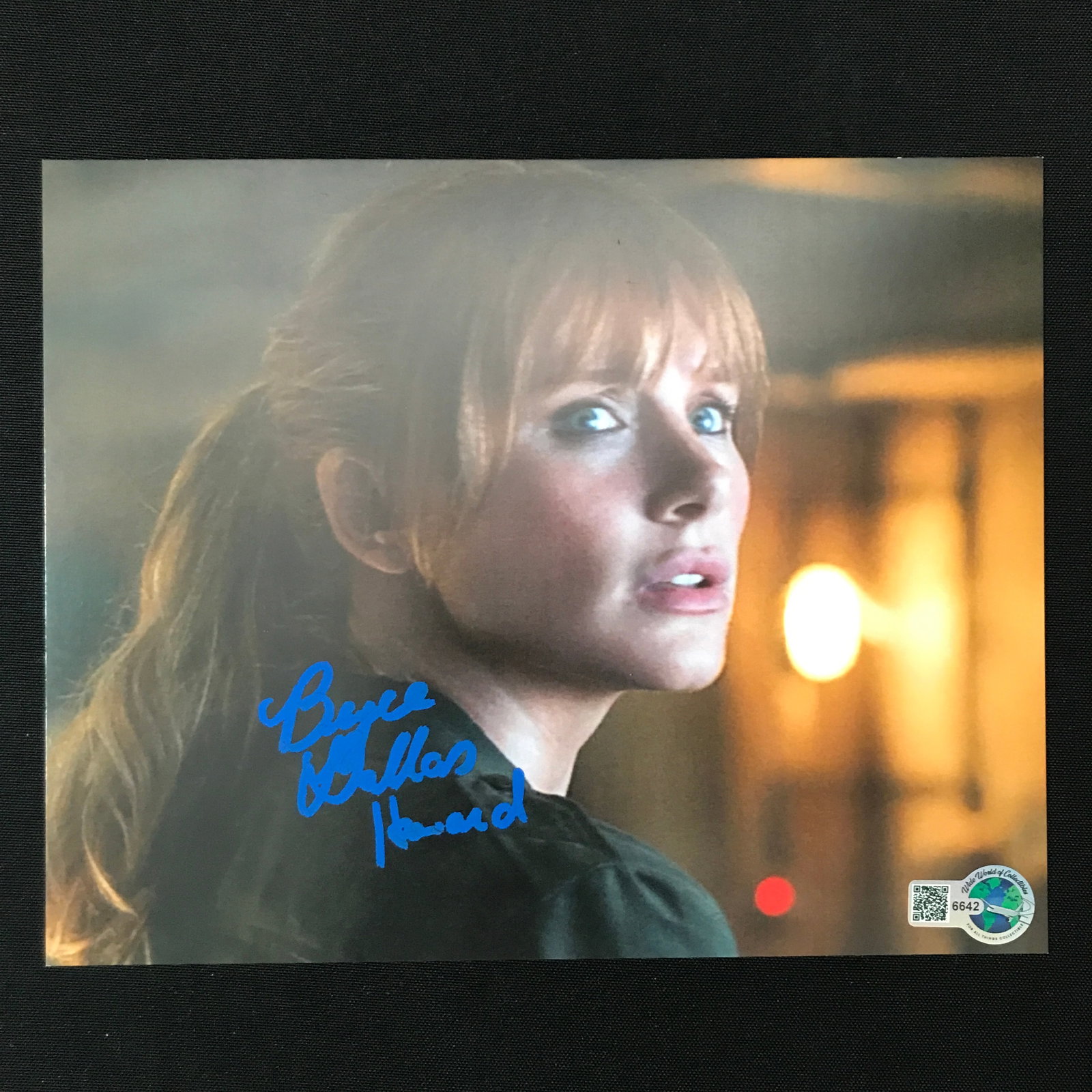 BRYCE DALLAS HOWARD SIGNED JURASSIC PARK 8X10 - WWOC COA (1 of 1)