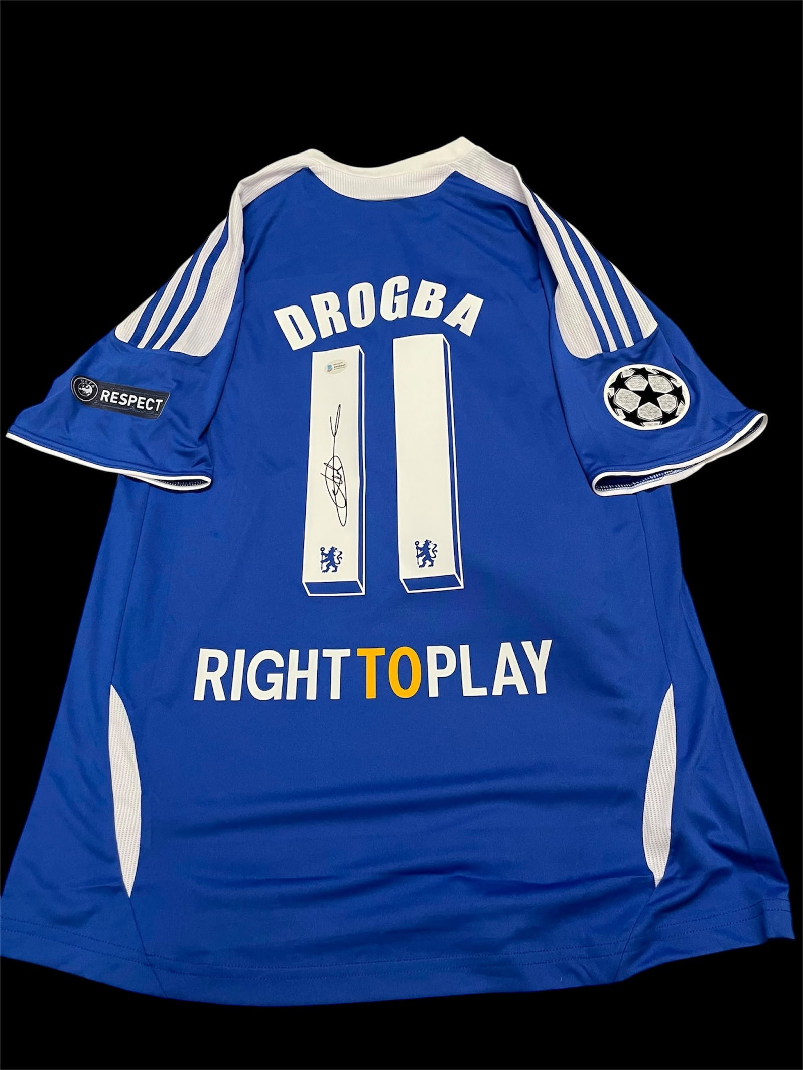 DIDIER DROGBA SIGNED CHELSEA SOCCER JERSEY - BECKETT COA: Prices are in Canadian dollars