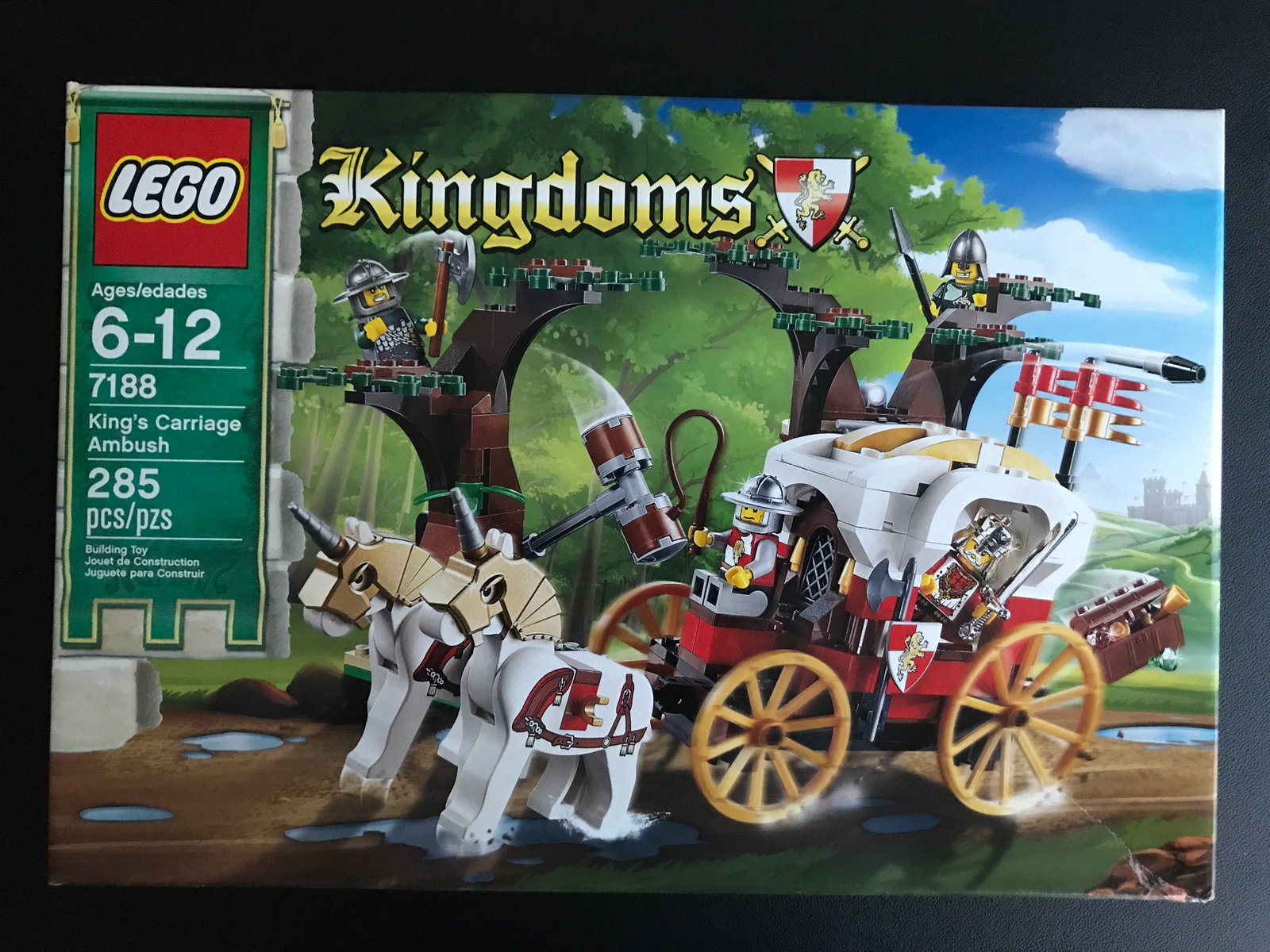 LEGO KINGDOMS #7188 KING'S CARRIAGE AMBUSH SEALED IN ORIGINAL PACKAGING: Prices are in Canadian dollars