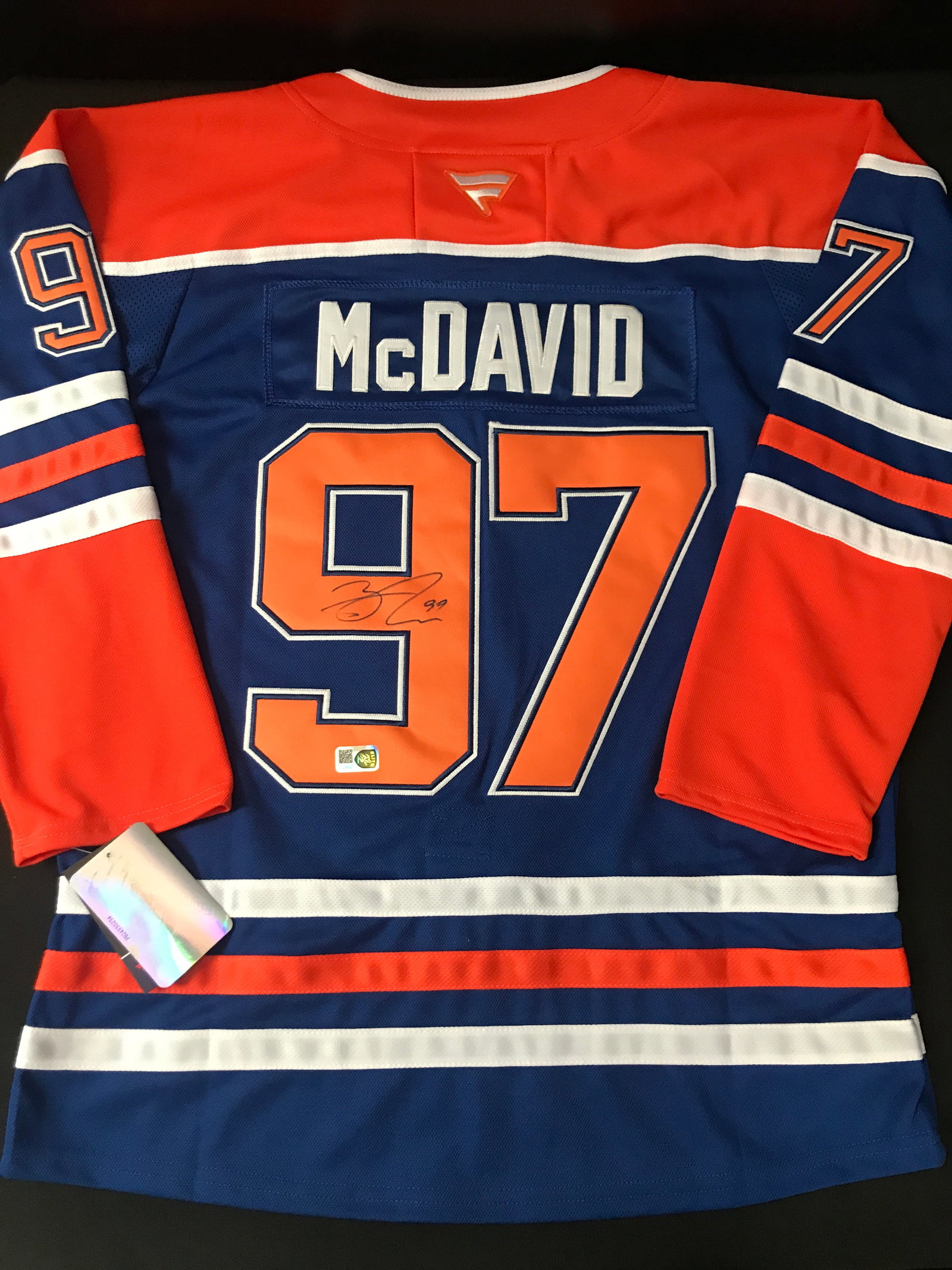 CONNOR MCDAVID SIGNED EDMONTON OILERS CUSTOM JERSEY - ELITE SPORTS COA (1 of 3)