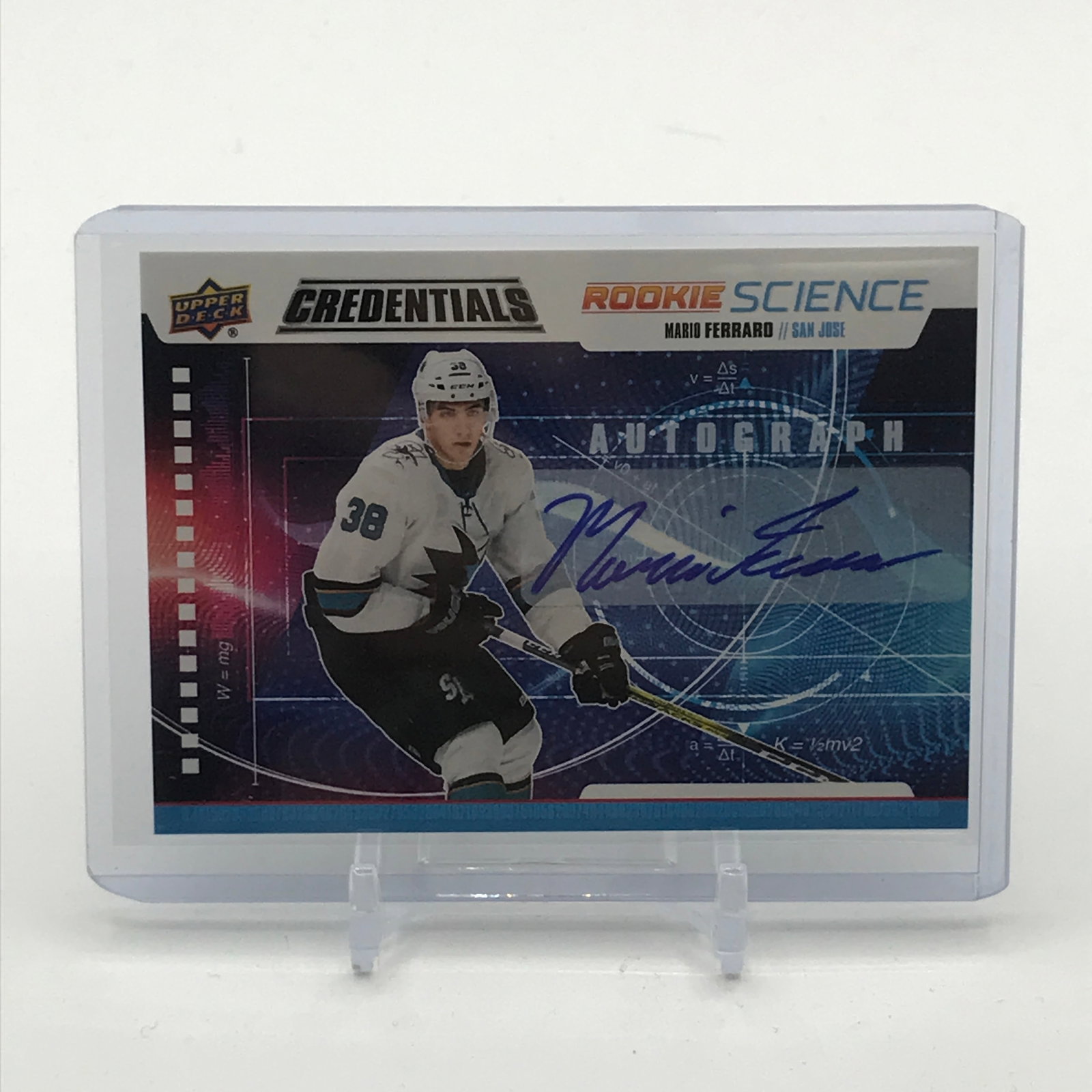 2019-20 UPPER DECK CREDENTIALS MARIO FERRARO SIGNED ROOKIE SCIENCE TRADING CARD (1 of 2)
