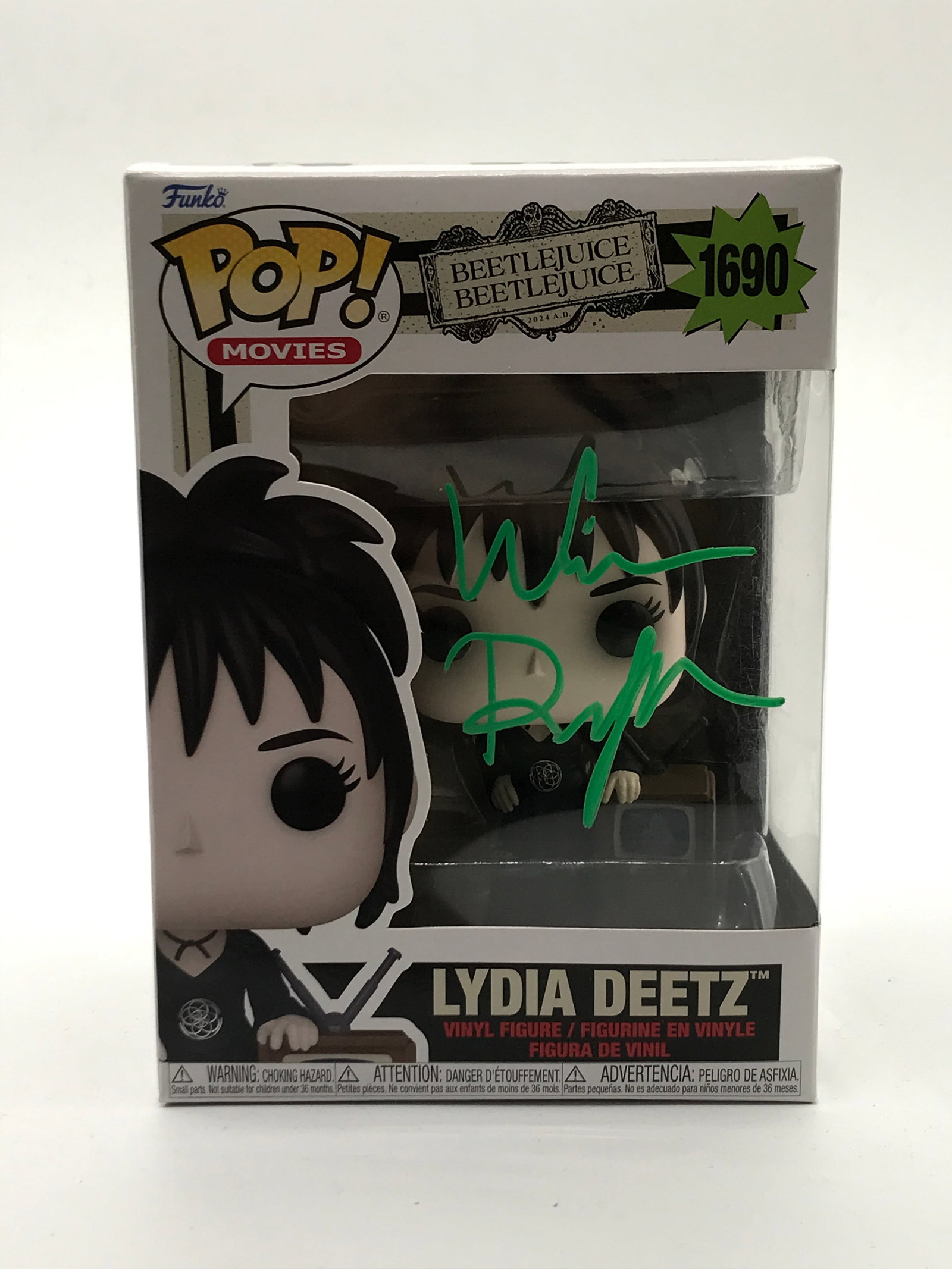 WYNONA RYDER SIGNED LYDIA DEETZ BEETLEJUICE FUNKO POP - KB COA (1 of 2)