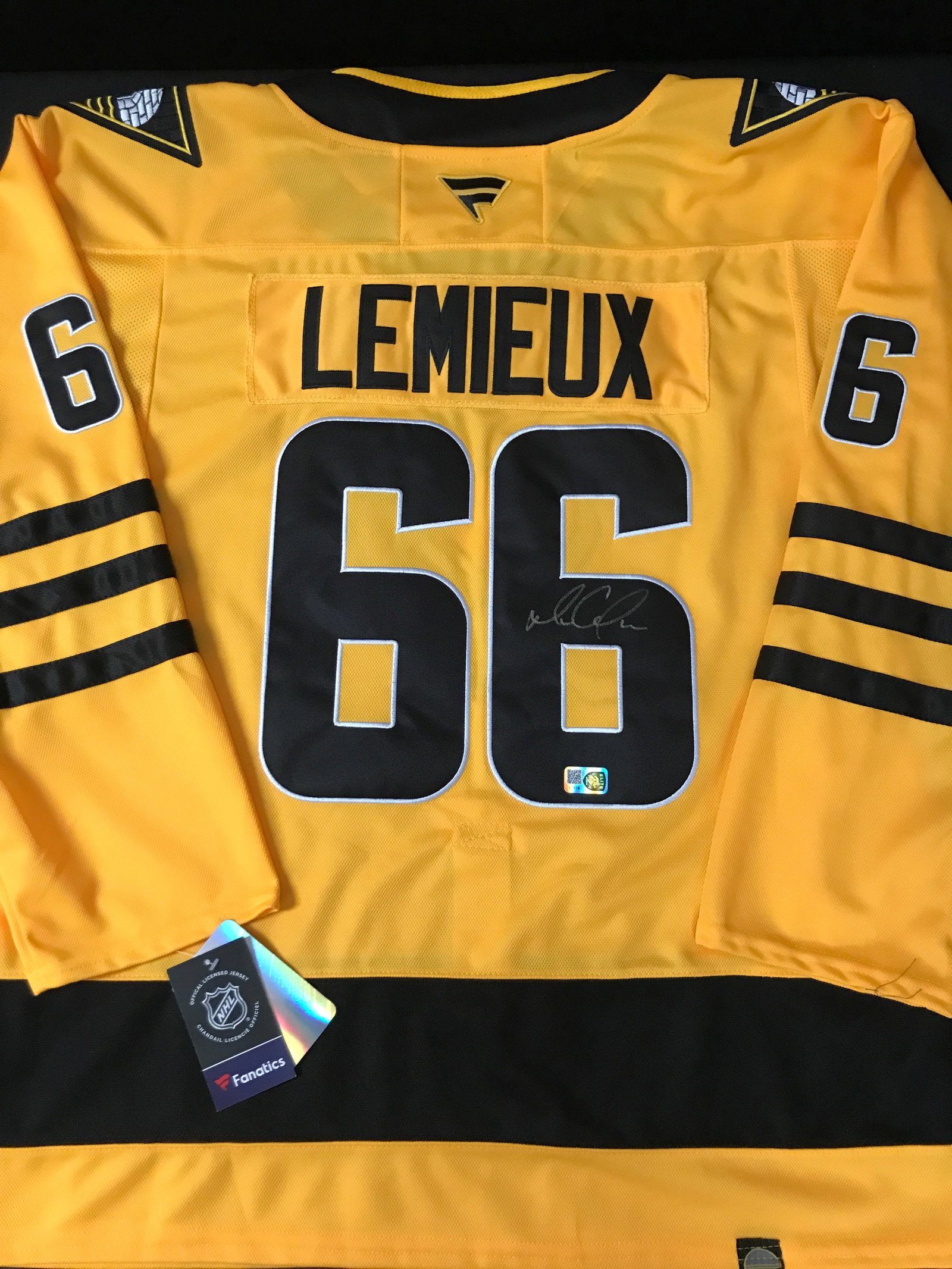 MARIO LEMIEUX SIGNED PITTSBURGH PENGUINS CUSTOM JERSEY - ELITE COA (1 of 3)