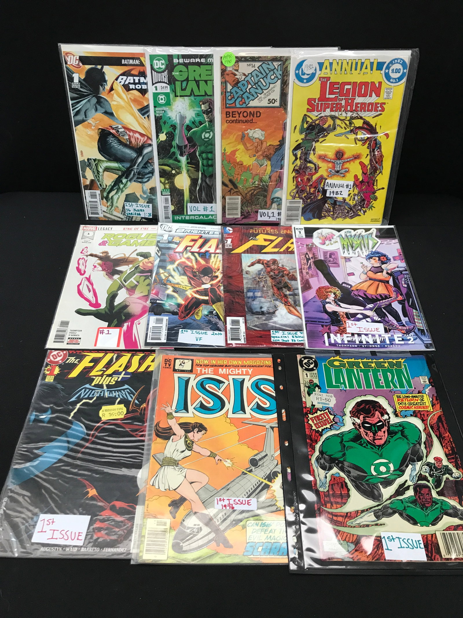 LOT OF 11 MIXED TITLE COMICS - VARIOUS PUBLISHERS (1 of 1)