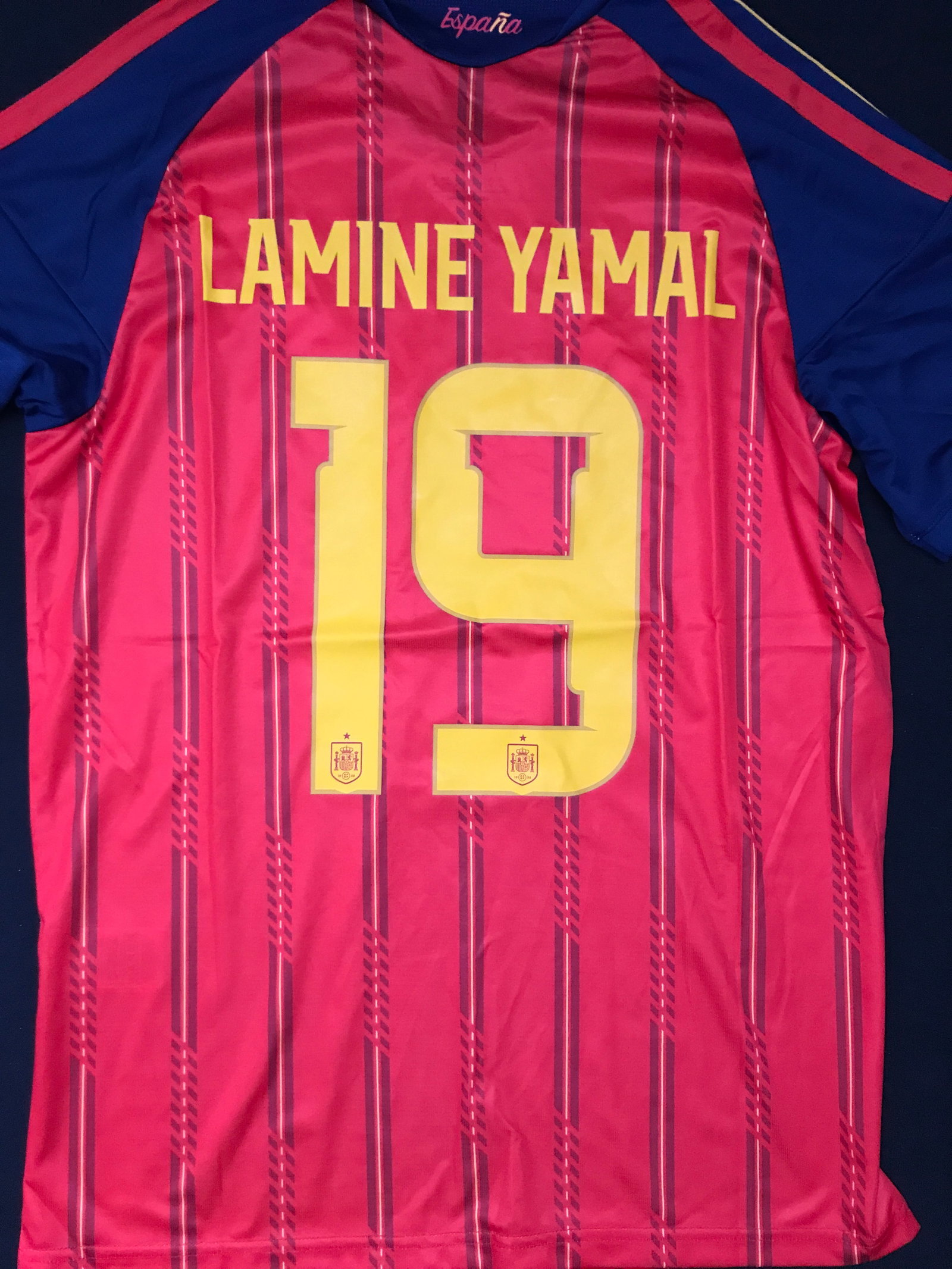 NEW WITH TAGS LAMINE YAMAL SPAIN SOCCER JERSEY: Prices are in Canadian dollars
