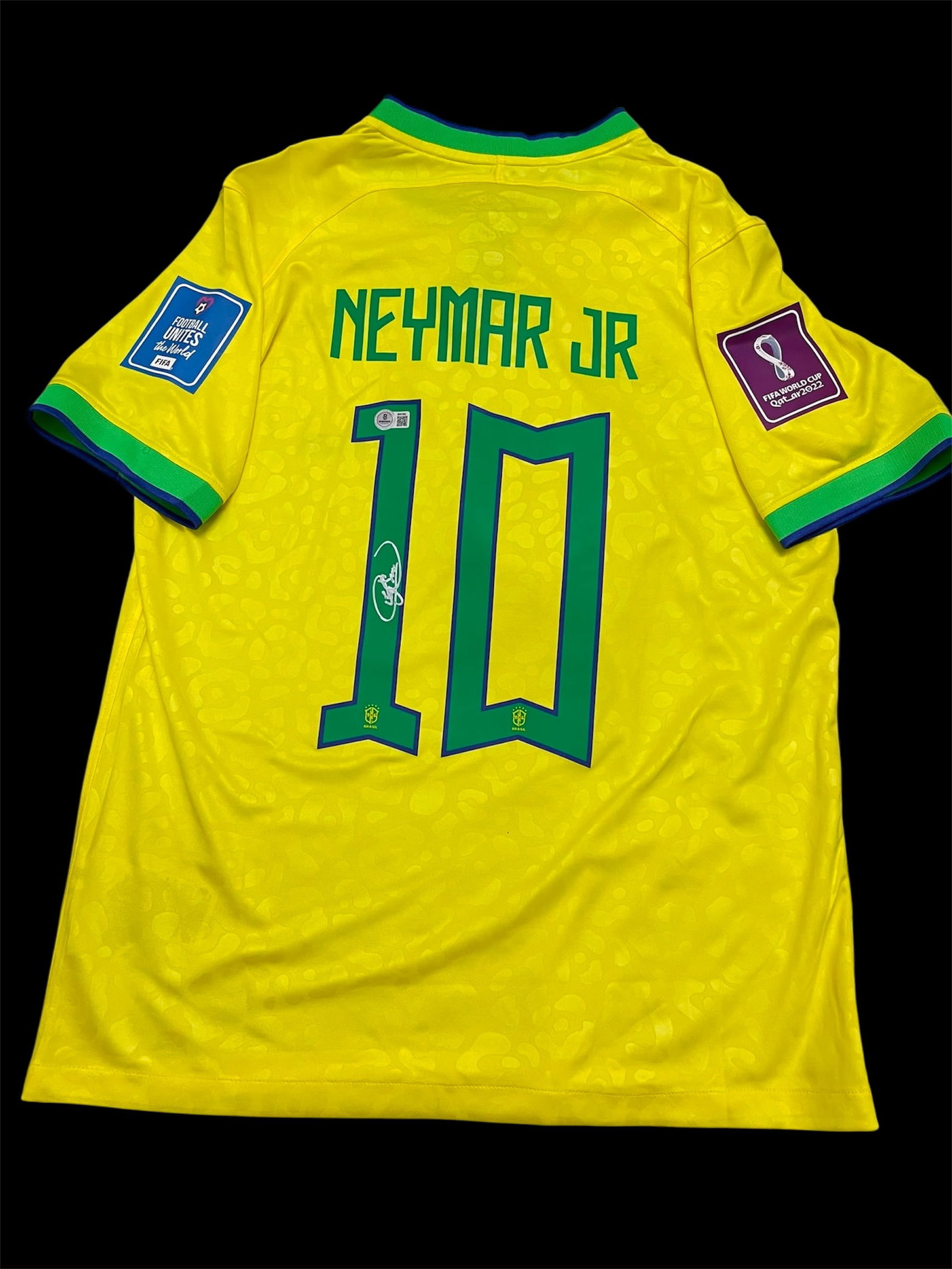 NEYMAR JR SIGNED BRAZIL SOCCER JERSEY - BECKETT COA: Prices are in Canadian dollars