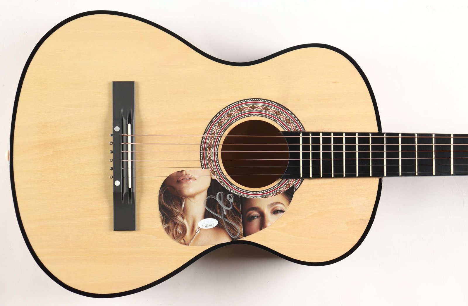 JENNIFER LOPEZ SIGNED ACOUSTIC GUITAR - JSA COA: Prices are in Canadian dollars